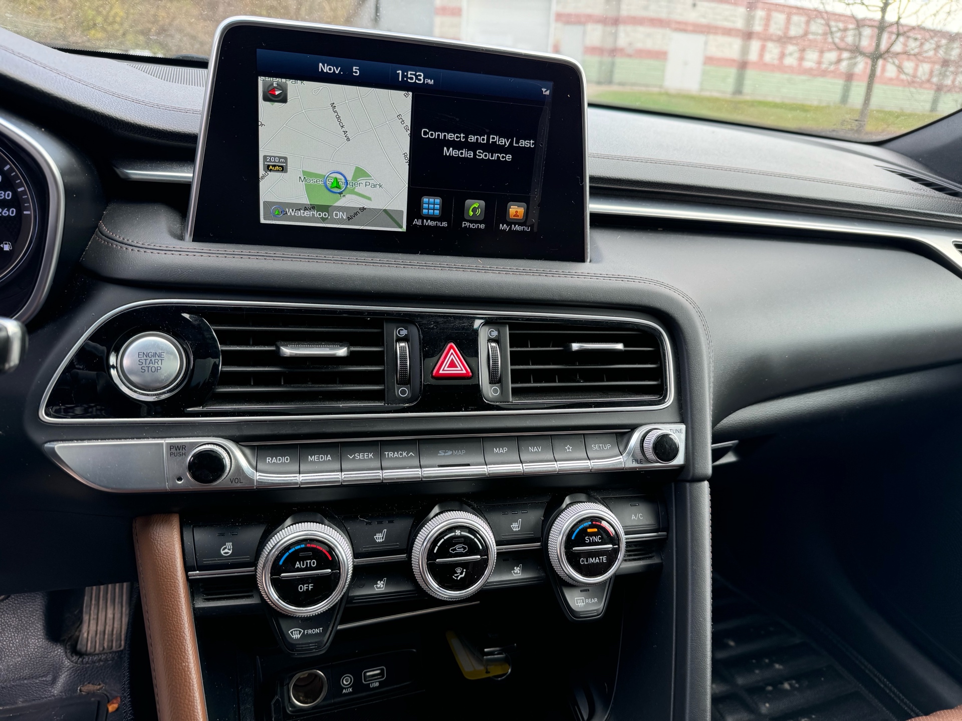 /canadacars/2019-Genesis-G70-43078022881999156.jpg