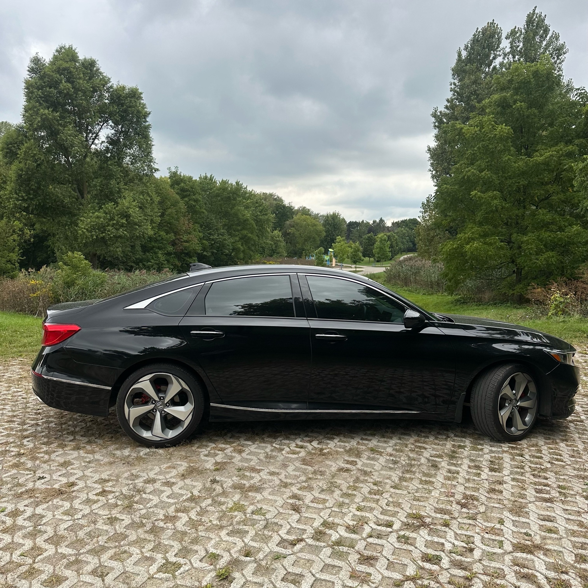 /canadacars/2019-Honda-Accord-250799190976126.jpg