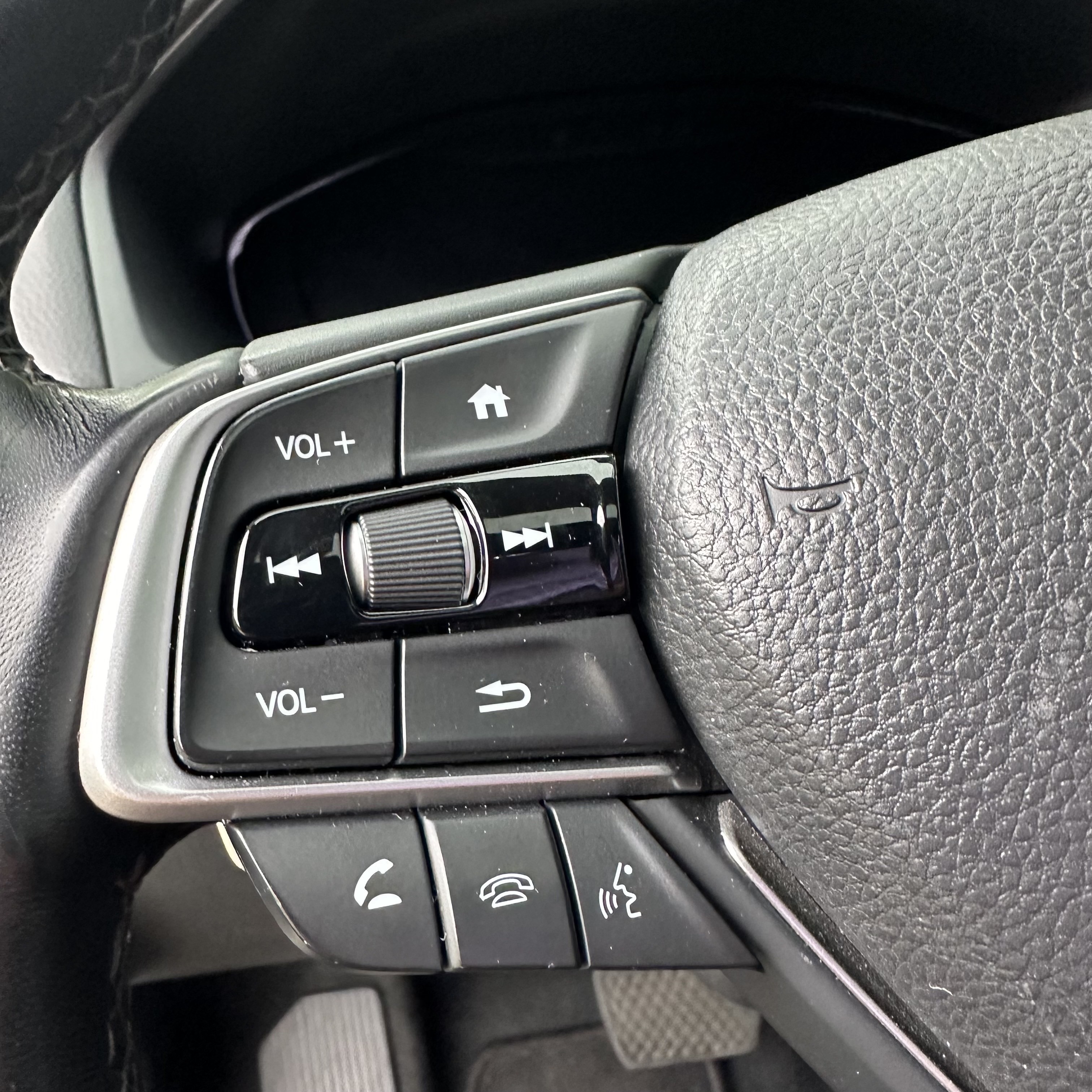 /canadacars/2019-Honda-Accord-35632925540875826.jpg