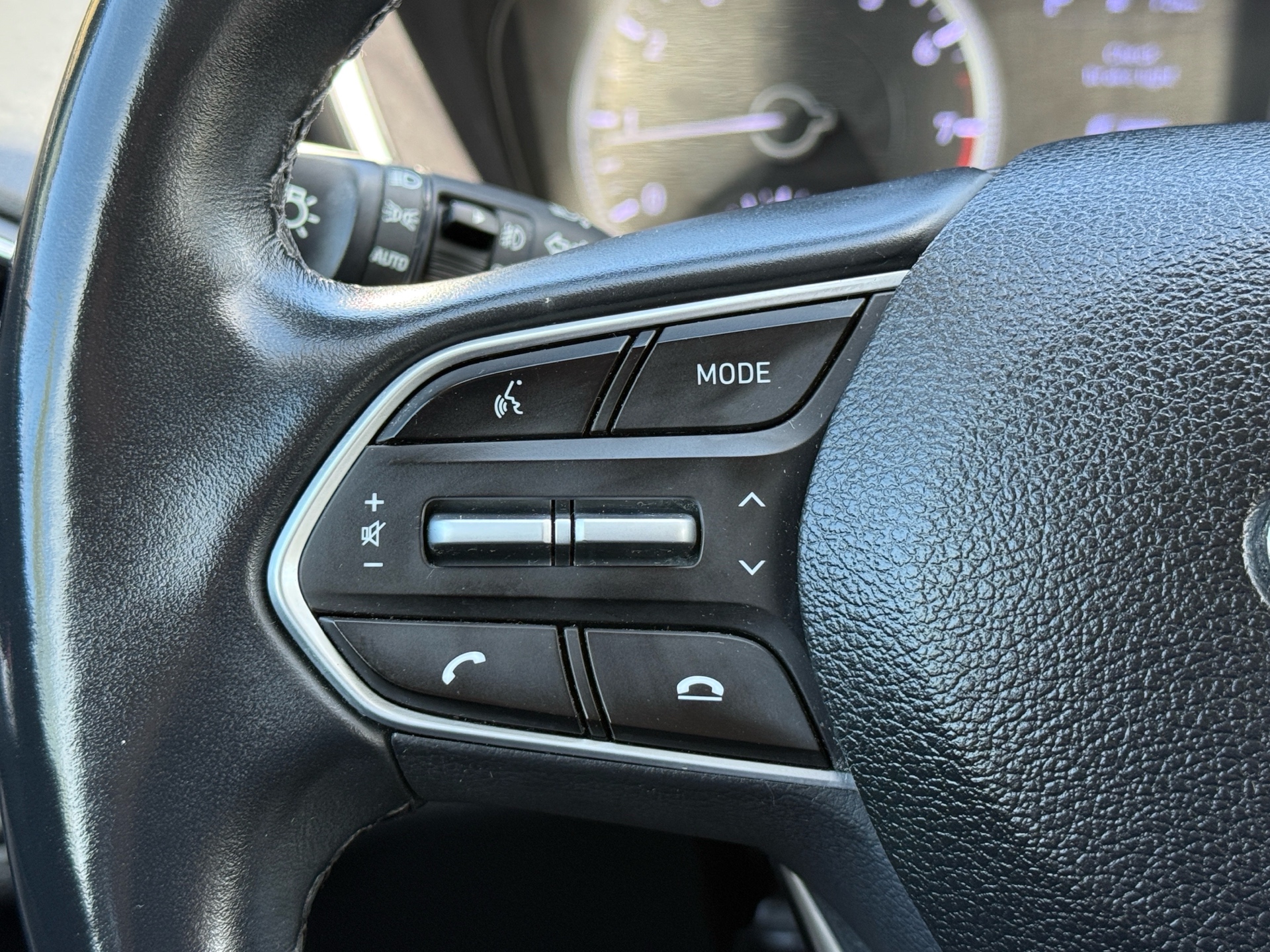 /canadacars/2019-Hyundai-SantaFe-6450125863666638.jpg