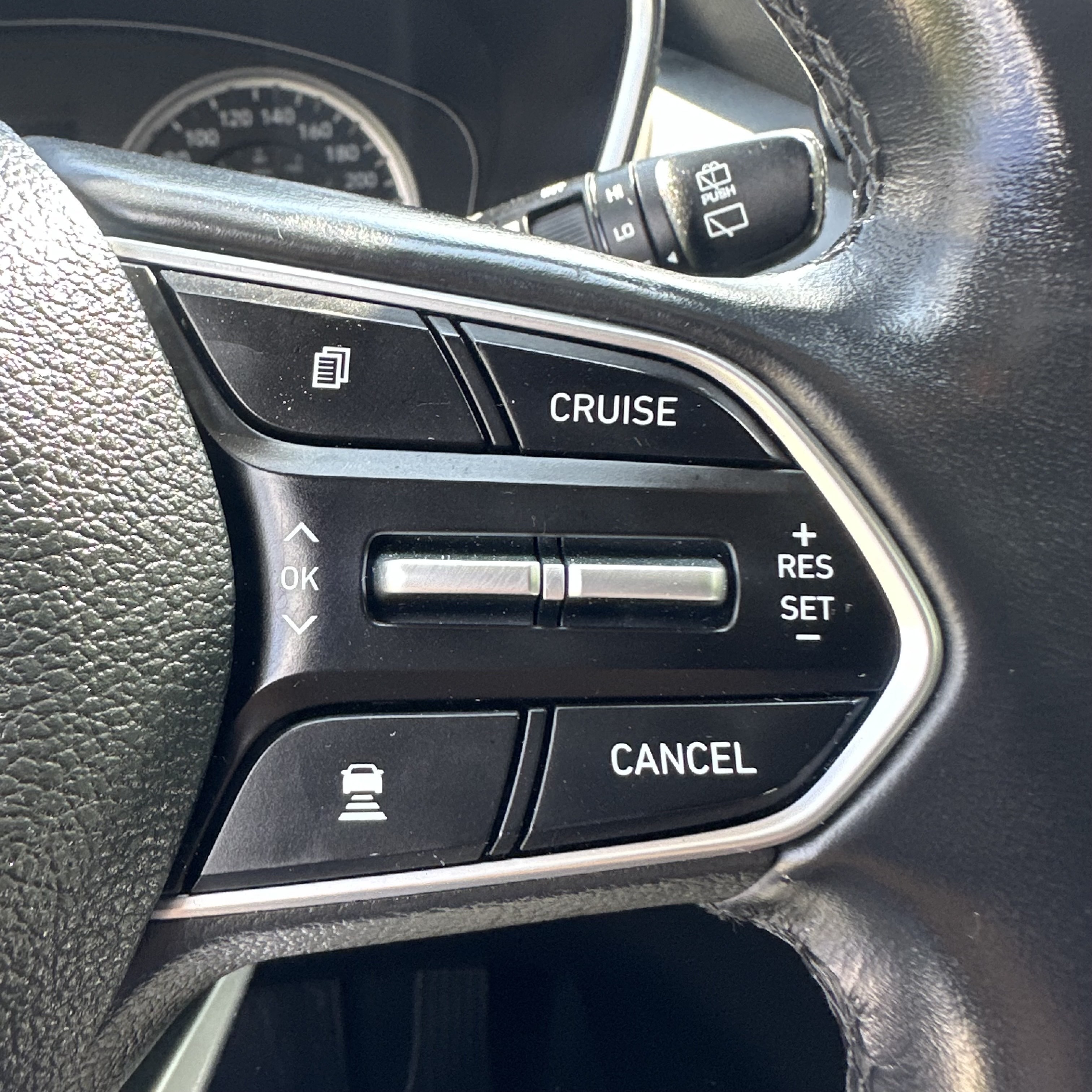 /canadacars/2019-Hyundai-SantaFe-6972462992142558.jpg