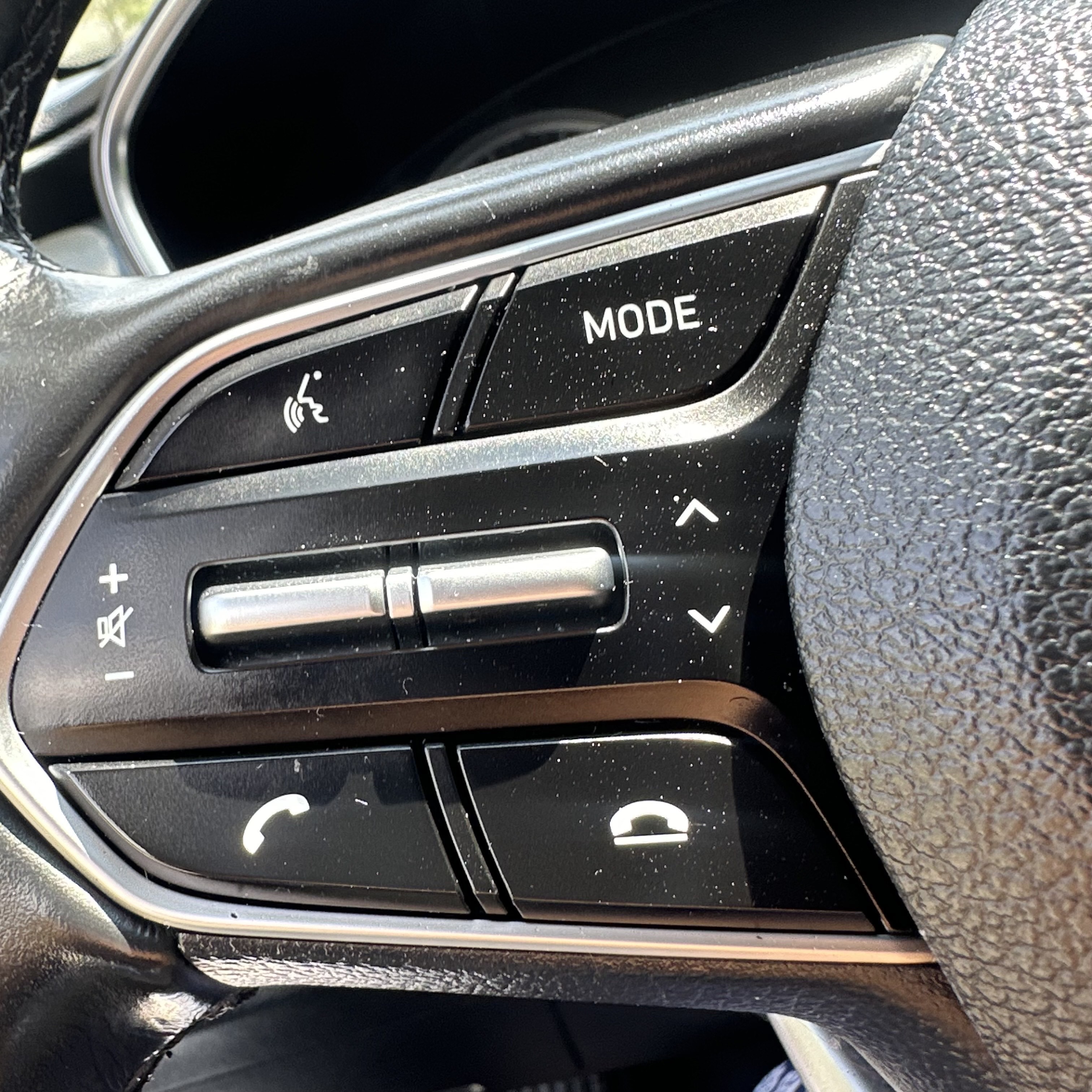 /canadacars/2019-Hyundai-SantaFe-7490610724271269.jpg