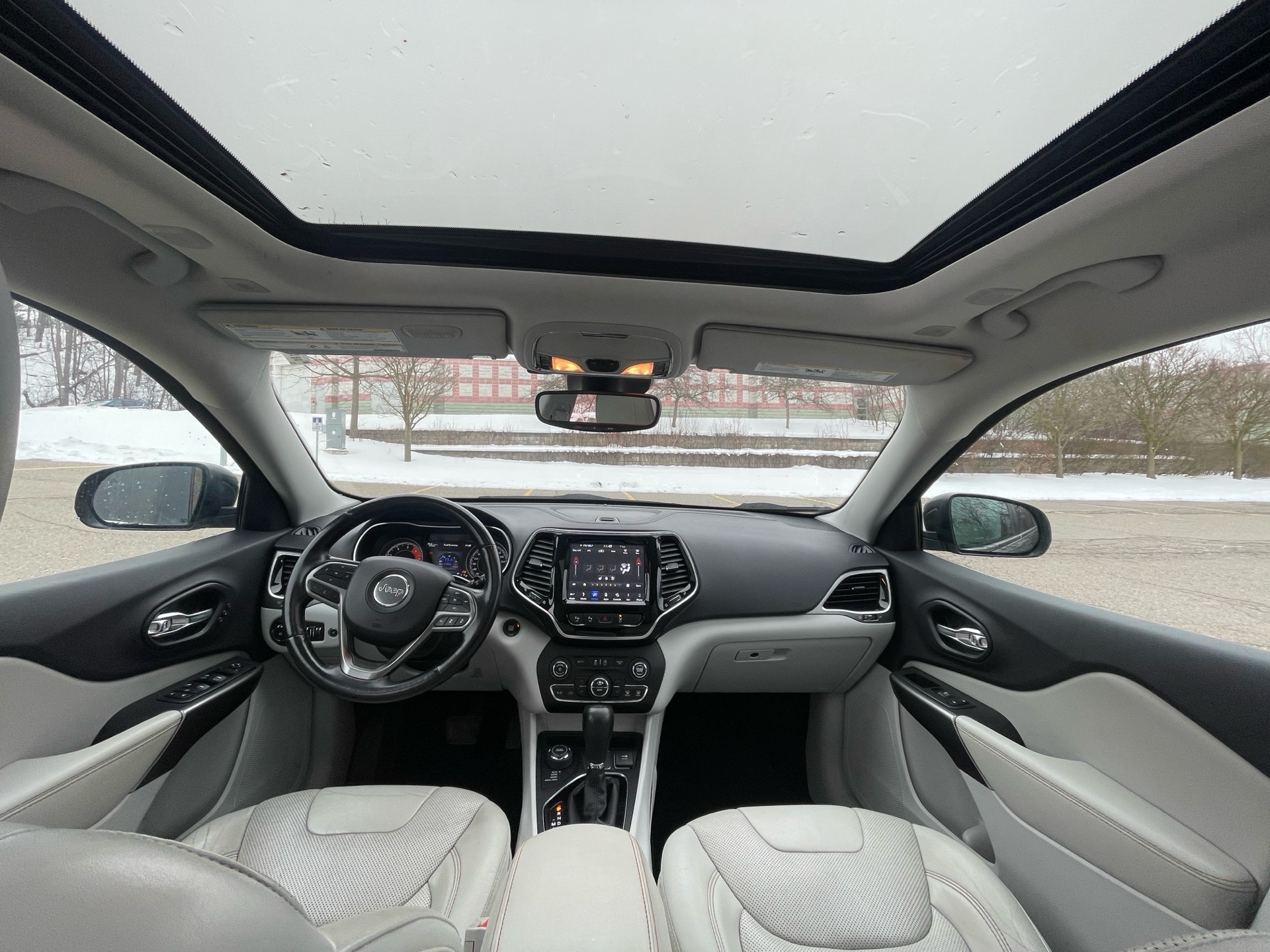 /canadacars/2019-Jeep-Cherokee-48050528051120467.jpg