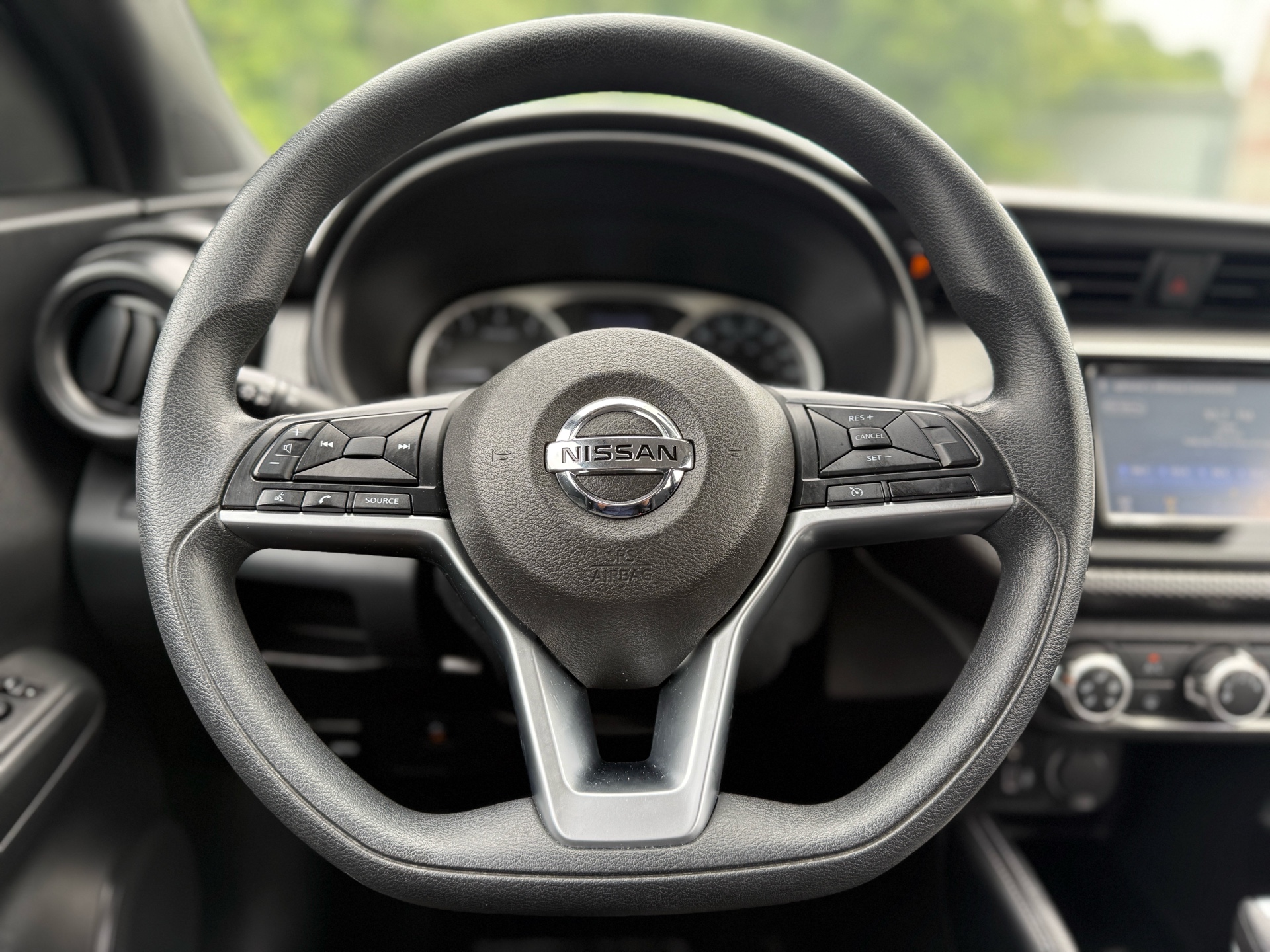 /canadacars/2019-NISSAN-KICKS-15598287424060264.jpg