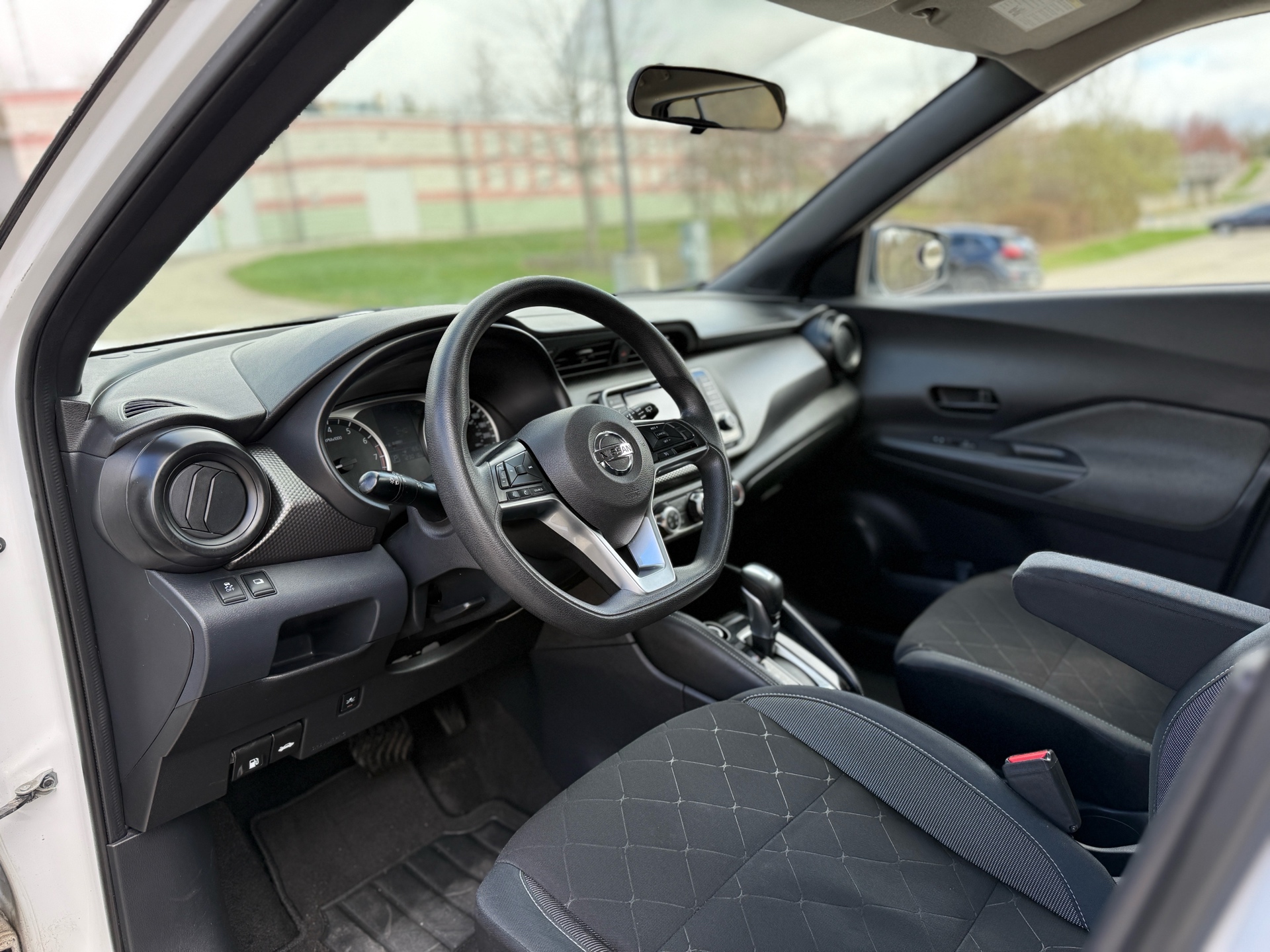 /canadacars/2019-NISSAN-KICKS-6507104619238555.jpg
