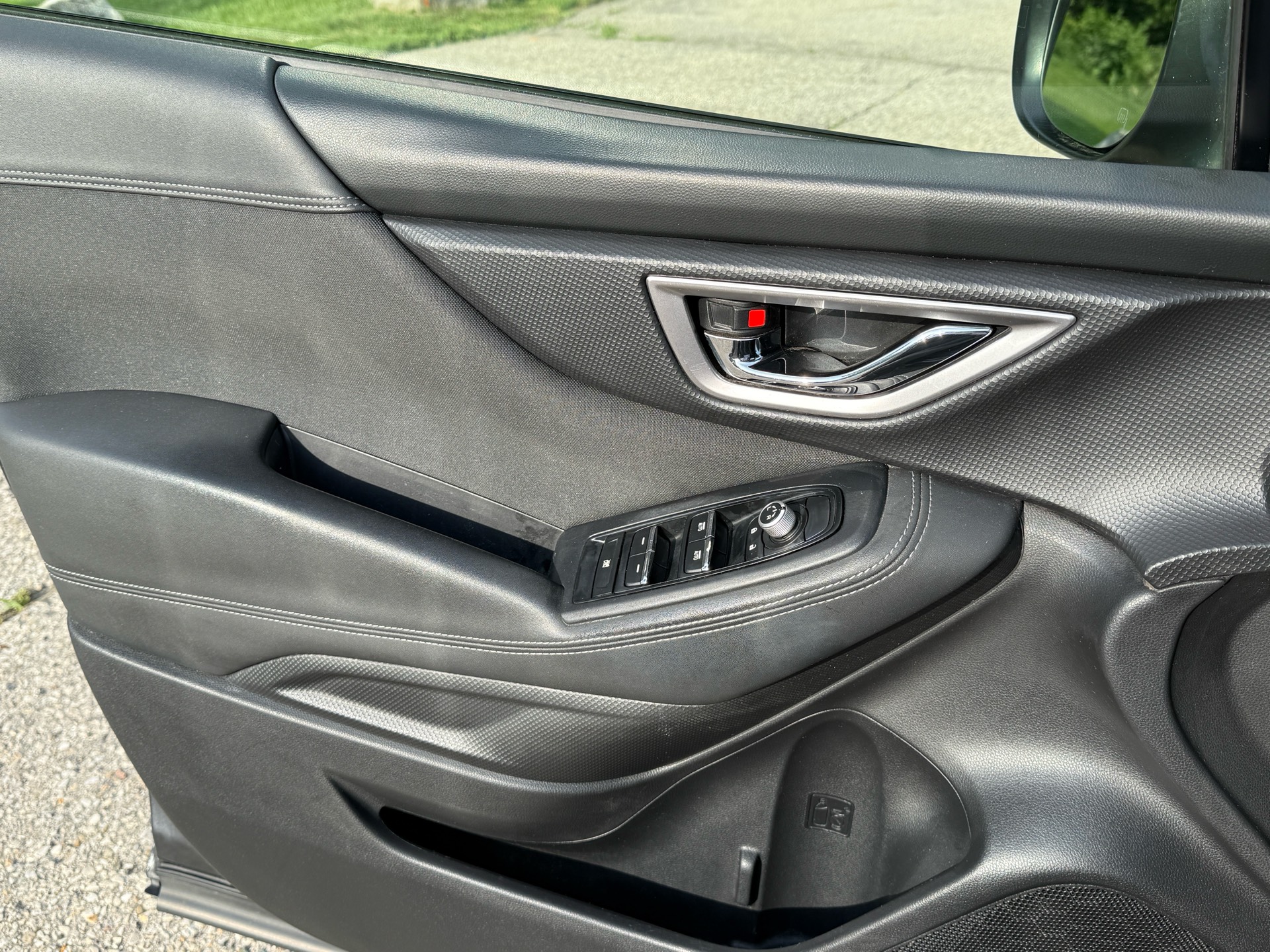 /canadacars/2019-SUBARU-FORESTER-20143786202652647.jpg