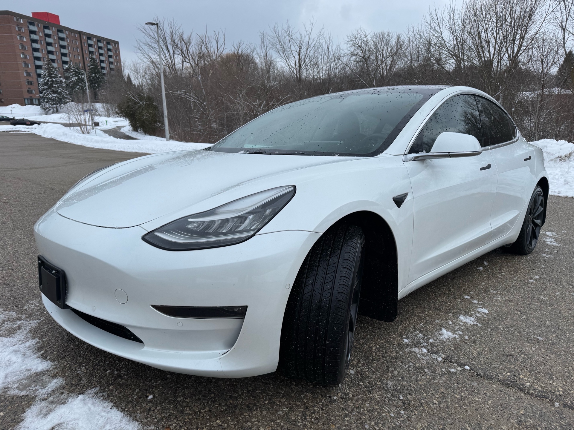 /canadacars/2019-Tesla-Model3-6217914065268026.jpg