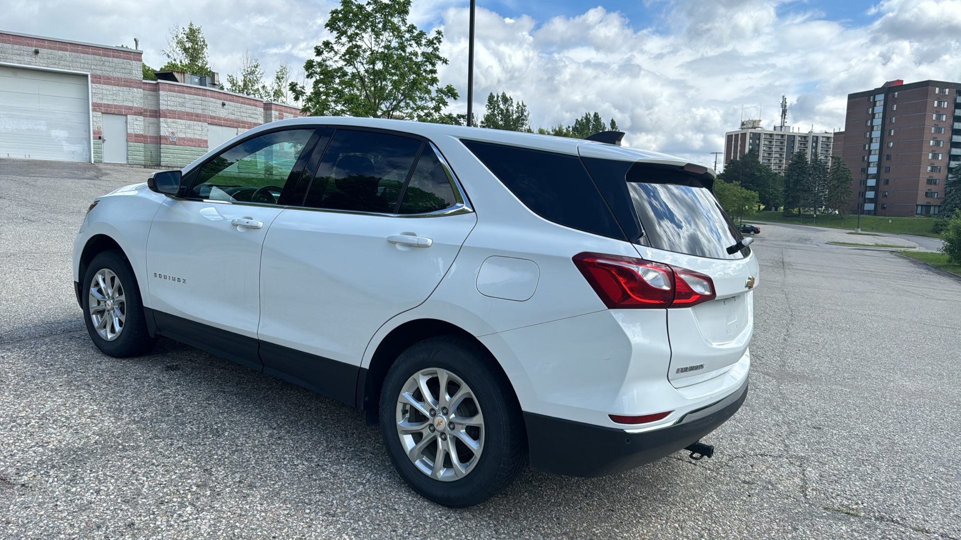 /canadacars/2020-CHEVROLET-EQUINOX-21582484731105978.jpg