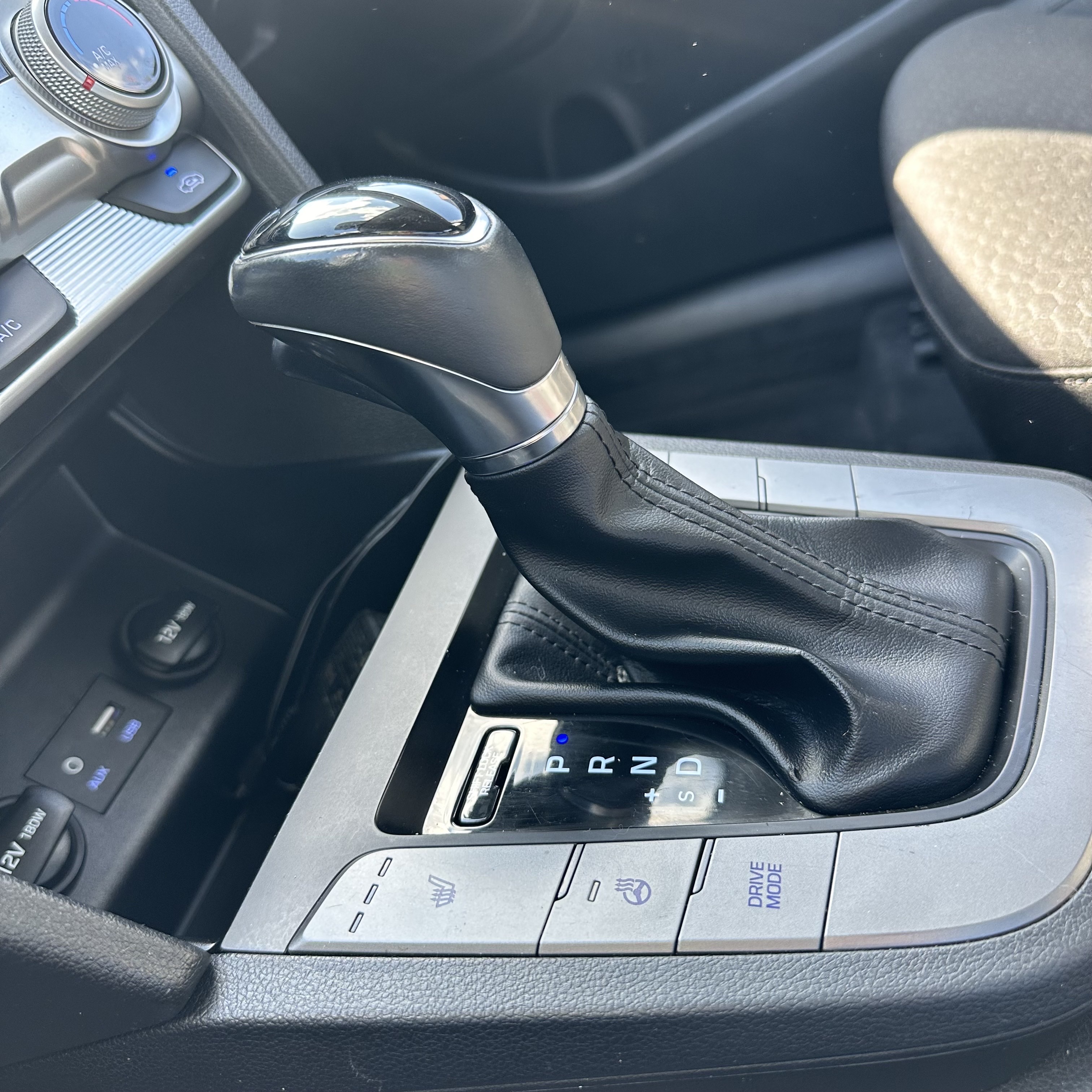 /canadacars/2020-Hyundai-Elantra-1599041856911314.jpg