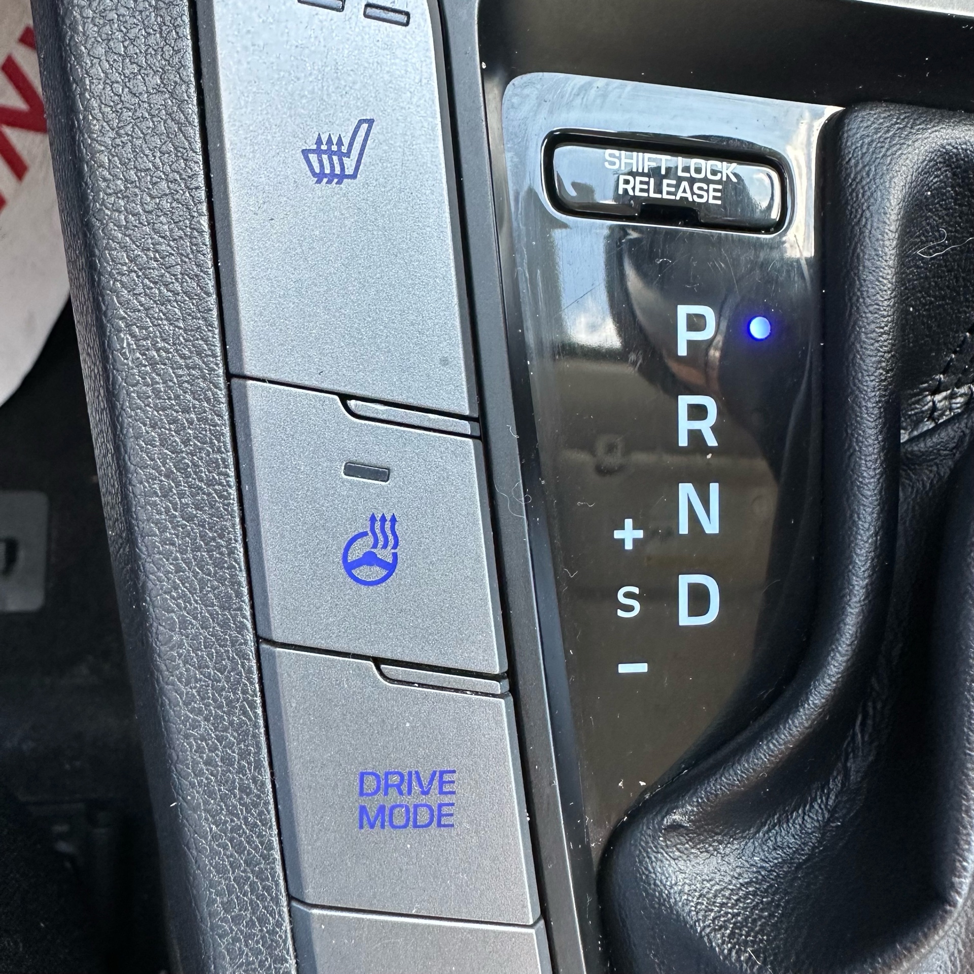 /canadacars/2020-Hyundai-Elantra-6134796069889614.jpg