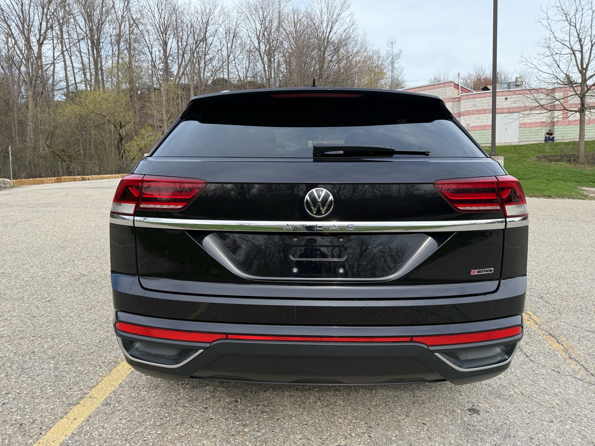/canadacars/2020-Volkswagen-AtlasCross-15237471441246941.jpg