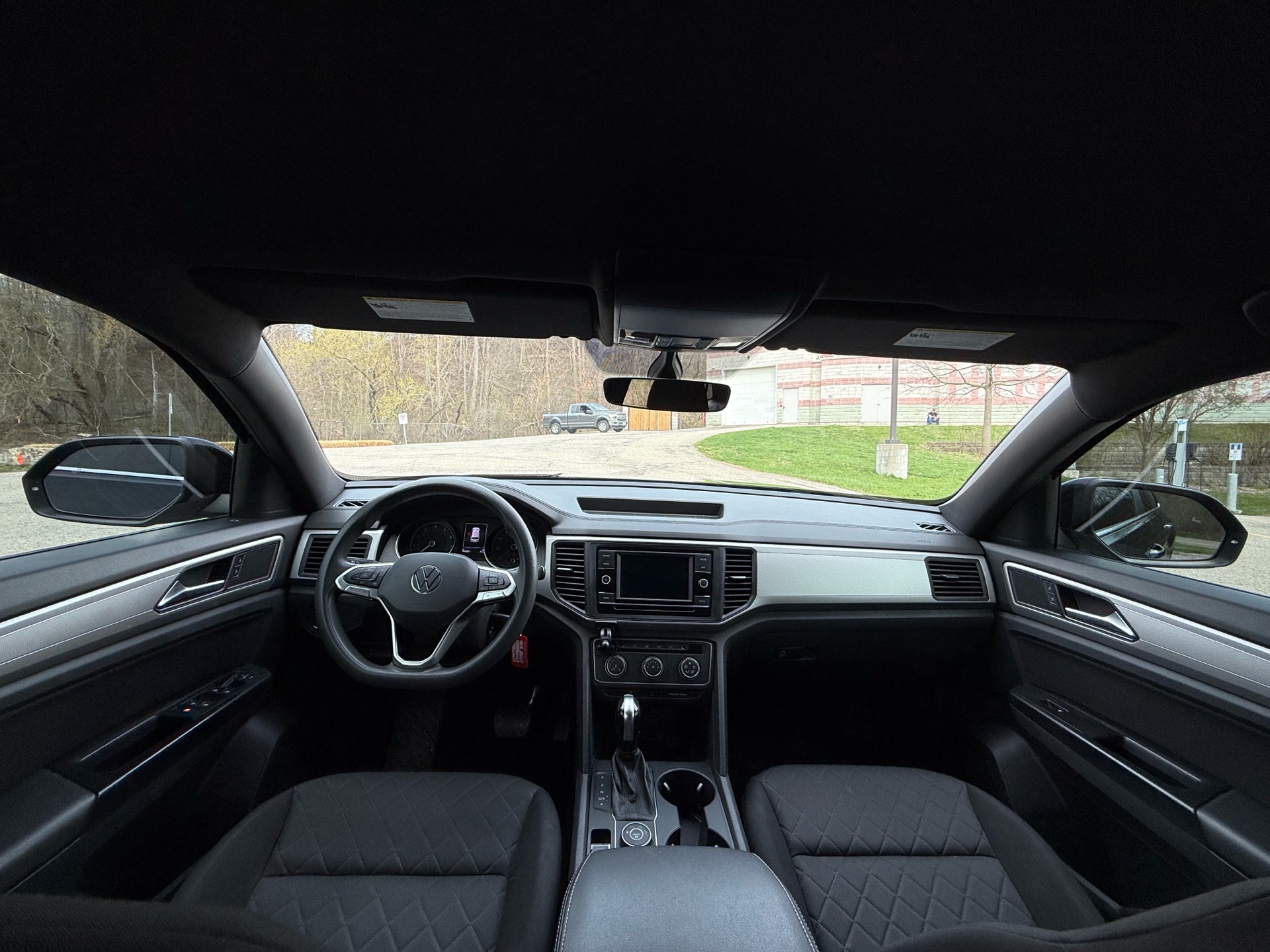 /canadacars/2020-Volkswagen-AtlasCross-2944592160972994.jpg