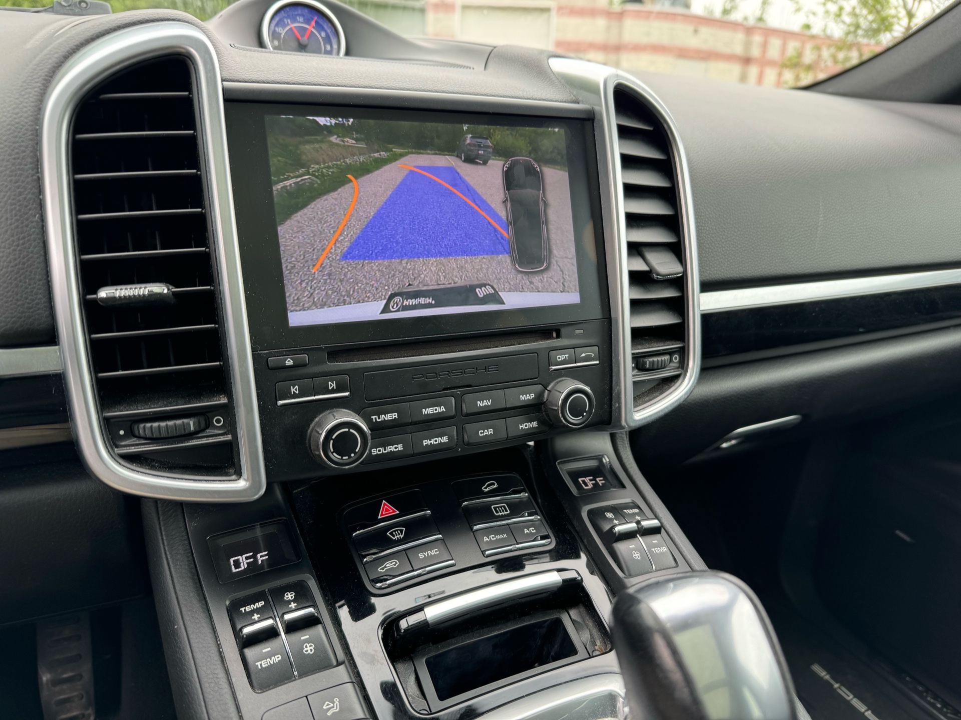 /canadacarscambridge/2017-Porsche-Cayenne-9463159987807177.jpg