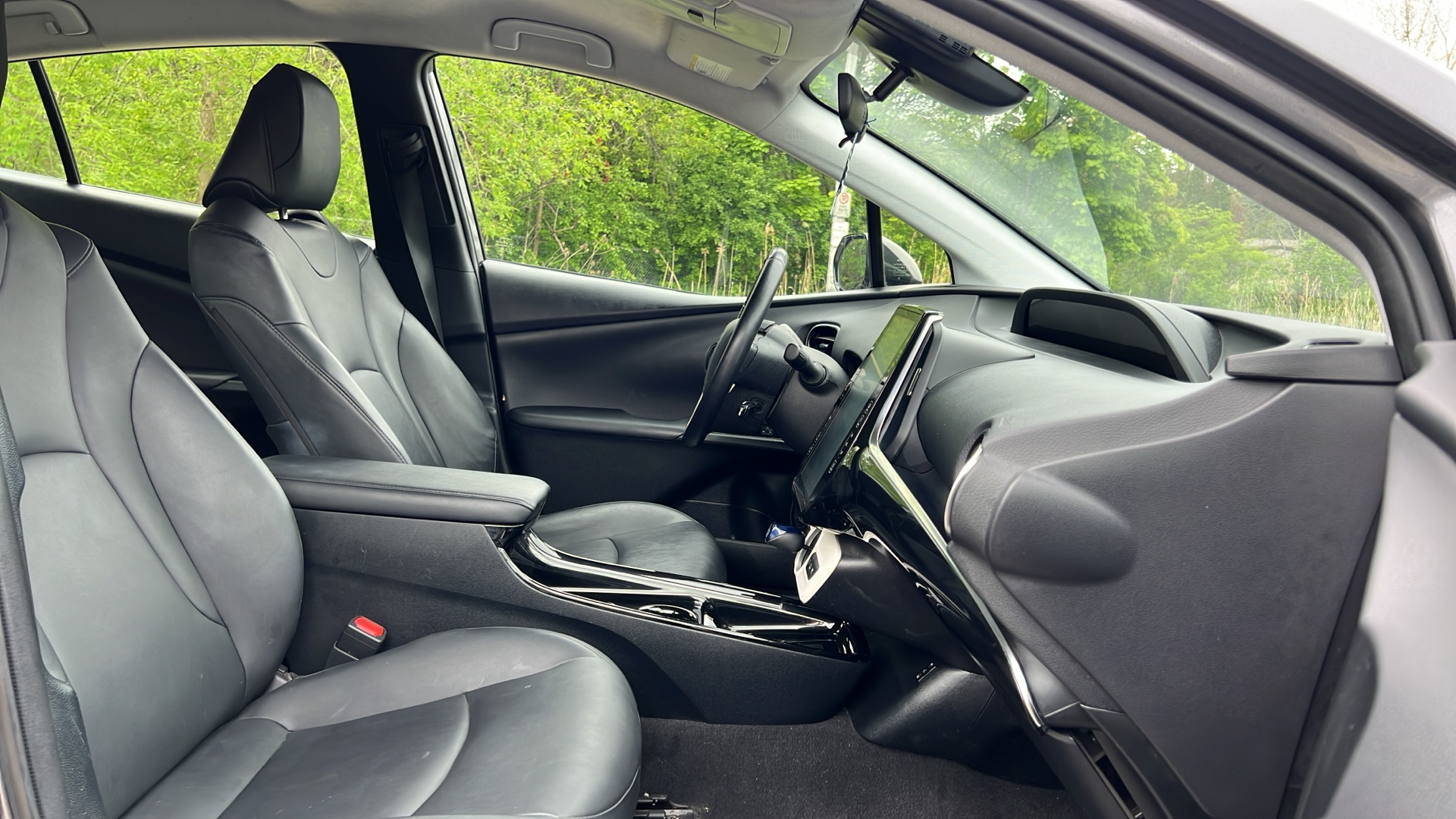 /canadacarscambridge/2018-Toyota-PriusPrime-2009105636579418.jpg