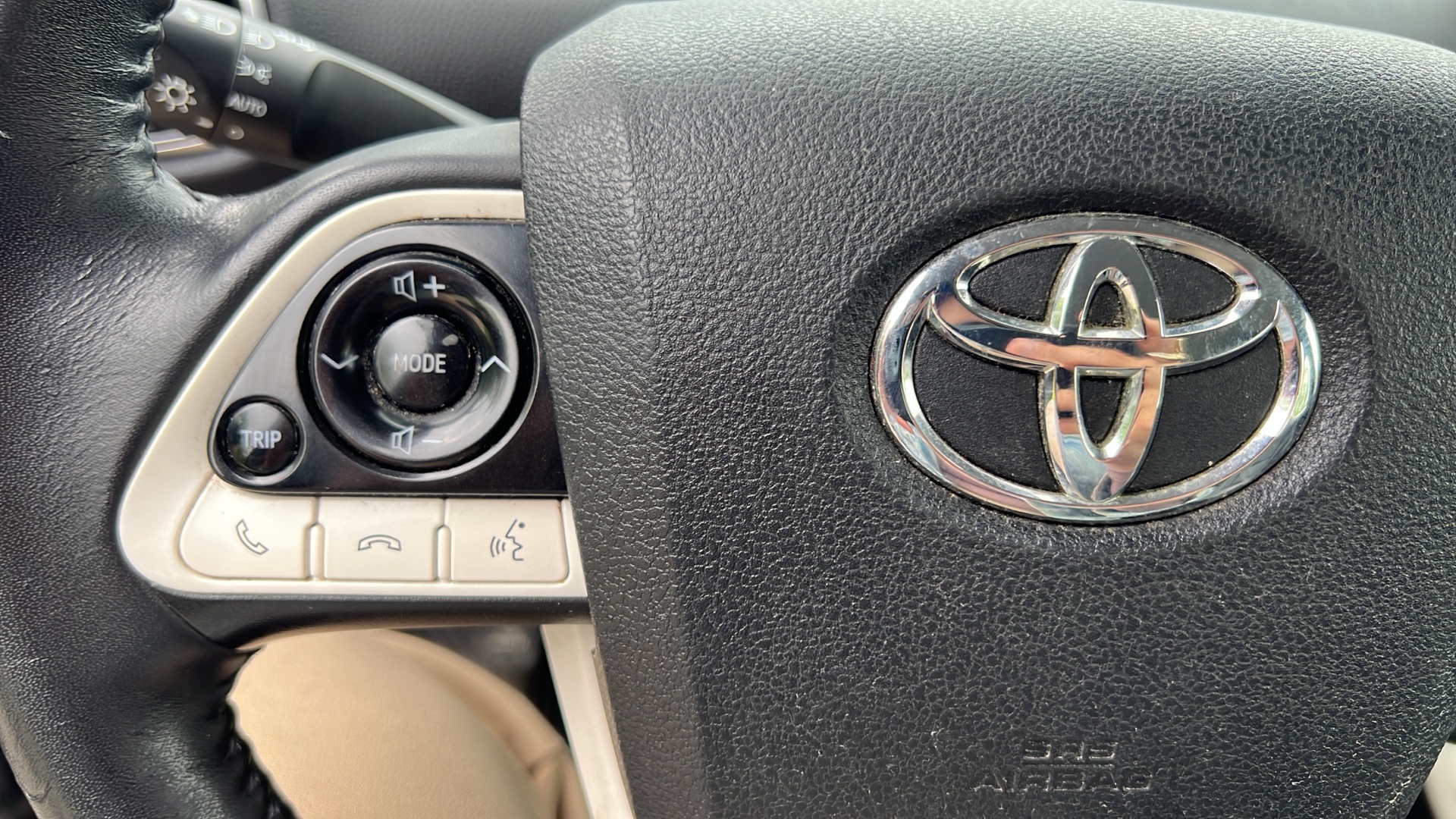 /canadacarscambridge/2018-Toyota-PriusPrime-8385116403967829.jpg