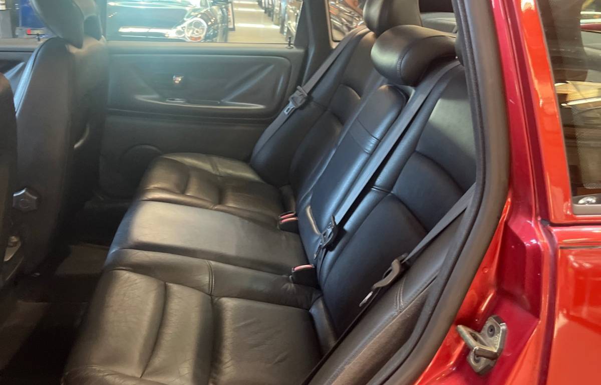 /canwestautoinc/1998-Volvo-S70Series-5841562177257207.jpg