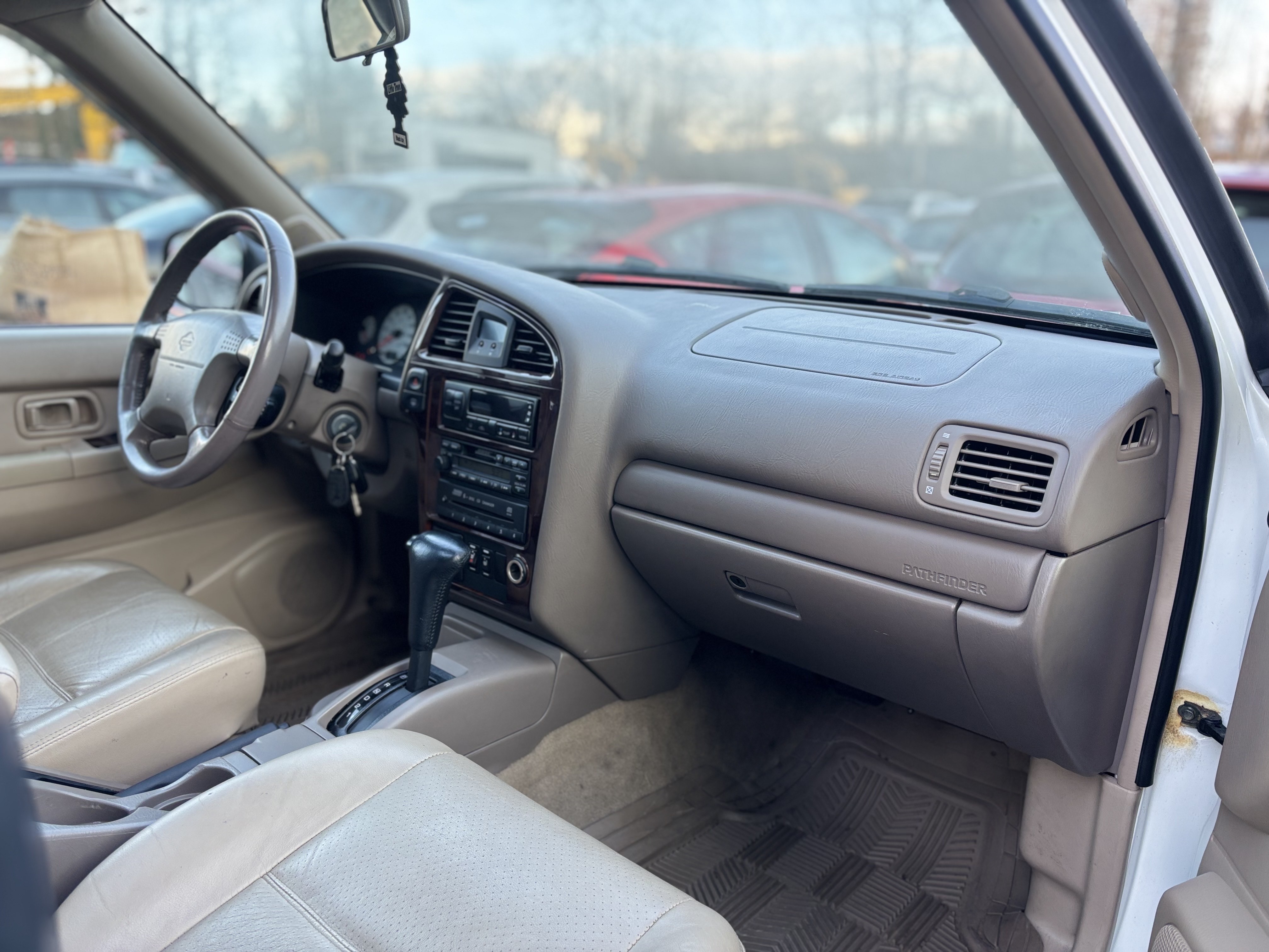 /canwestautoinc/2001-Nissan-Pathfinder-6201908431222753.jpg