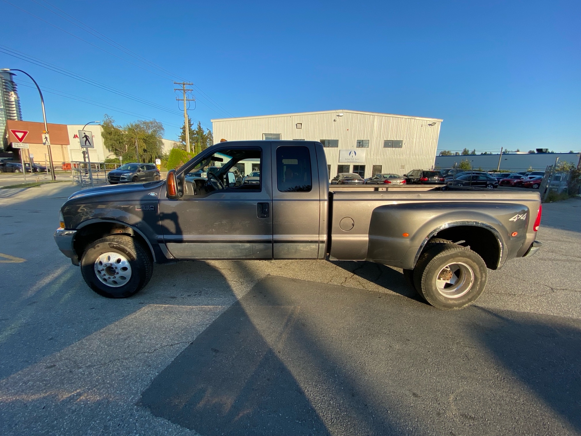 /canwestautoinc/2003-Ford-SuperDuty-7901856932085267.jpg