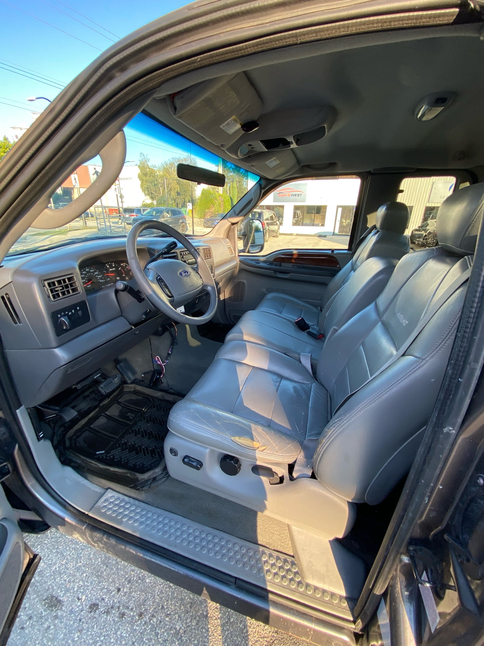 /canwestautoinc/2003-Ford-SuperDuty-9000381209510773.jpg