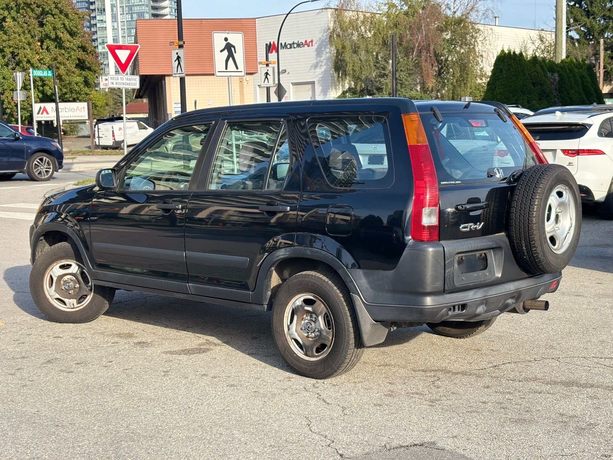 /canwestautoinc/2003-Honda-CR-V-8978992142544395.jpg