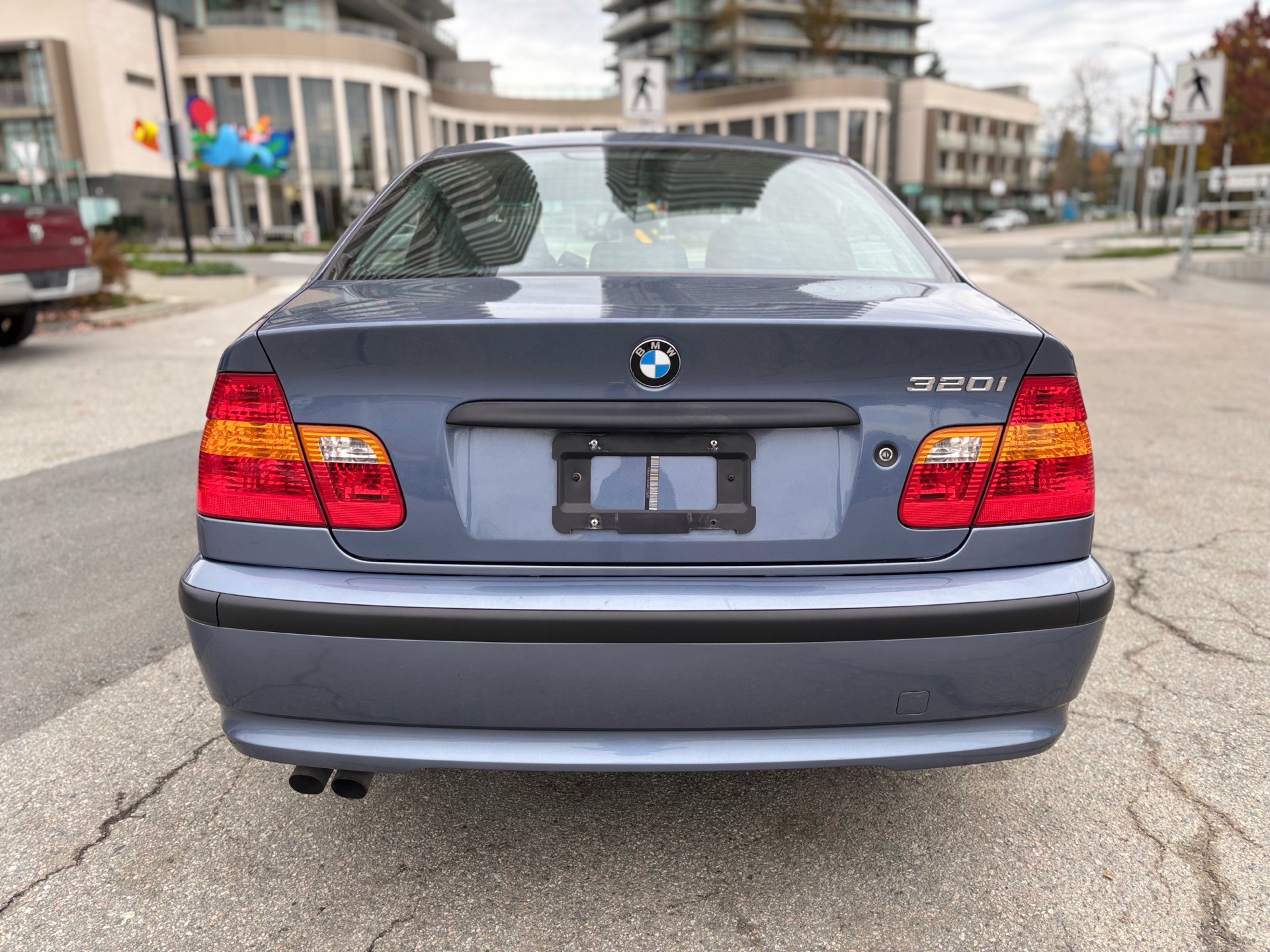 /canwestautoinc/2004-BMW-3Series-8754467731068531.jpg