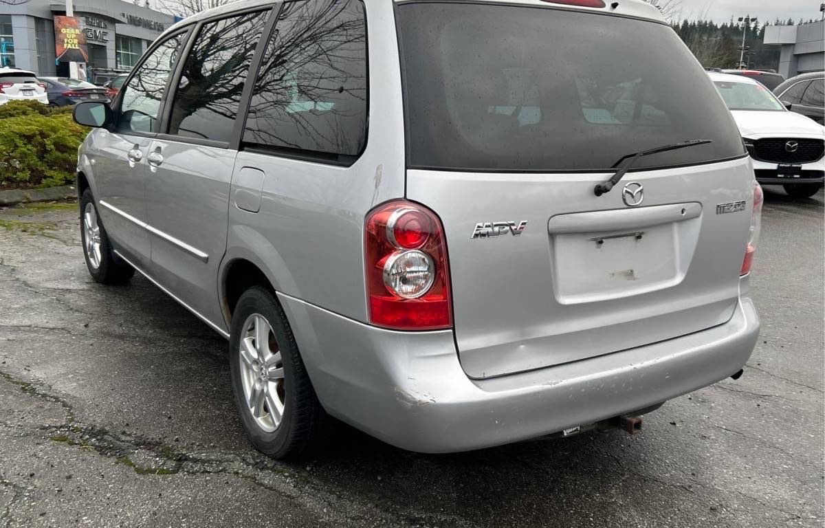 /canwestautoinc/2005-Mazda-MPVWagon-7947306427390279.jpg