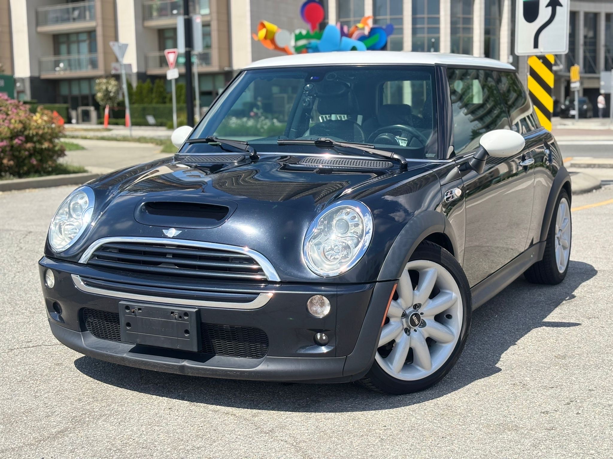 /canwestautoinc/2006-MINI-CooperHardtop-9774192159569588.jpg