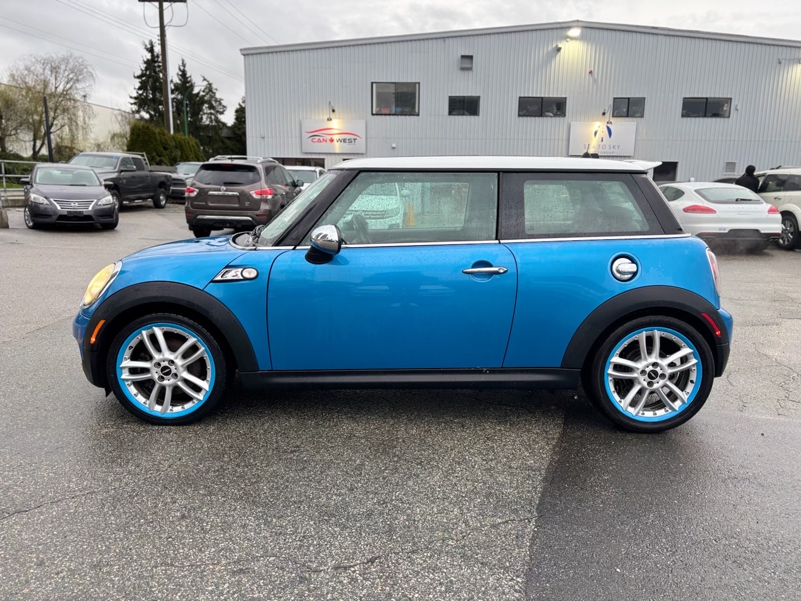 /canwestautoinc/2007-MINI-Cooper-35121418356863776.jpg