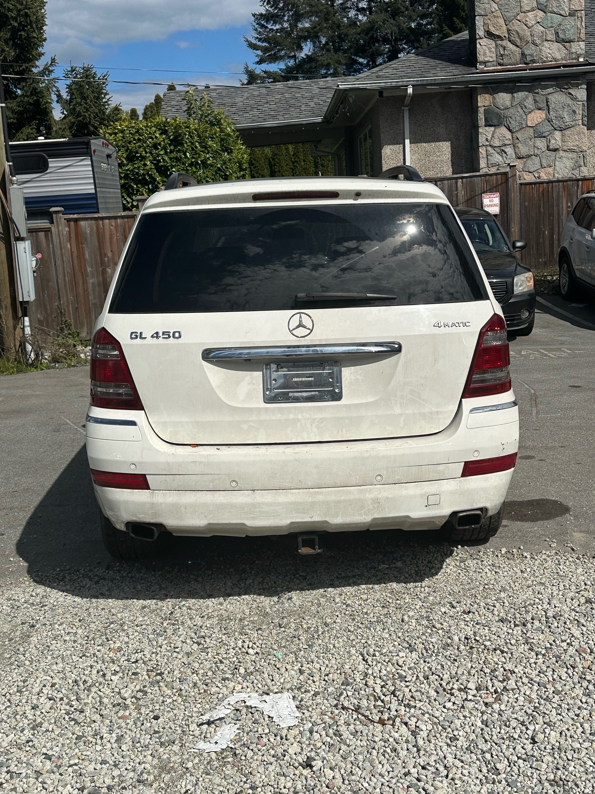 /canwestautoinc/2007-Mercedes-Benz-GL-Class-8761619338847517.jpg