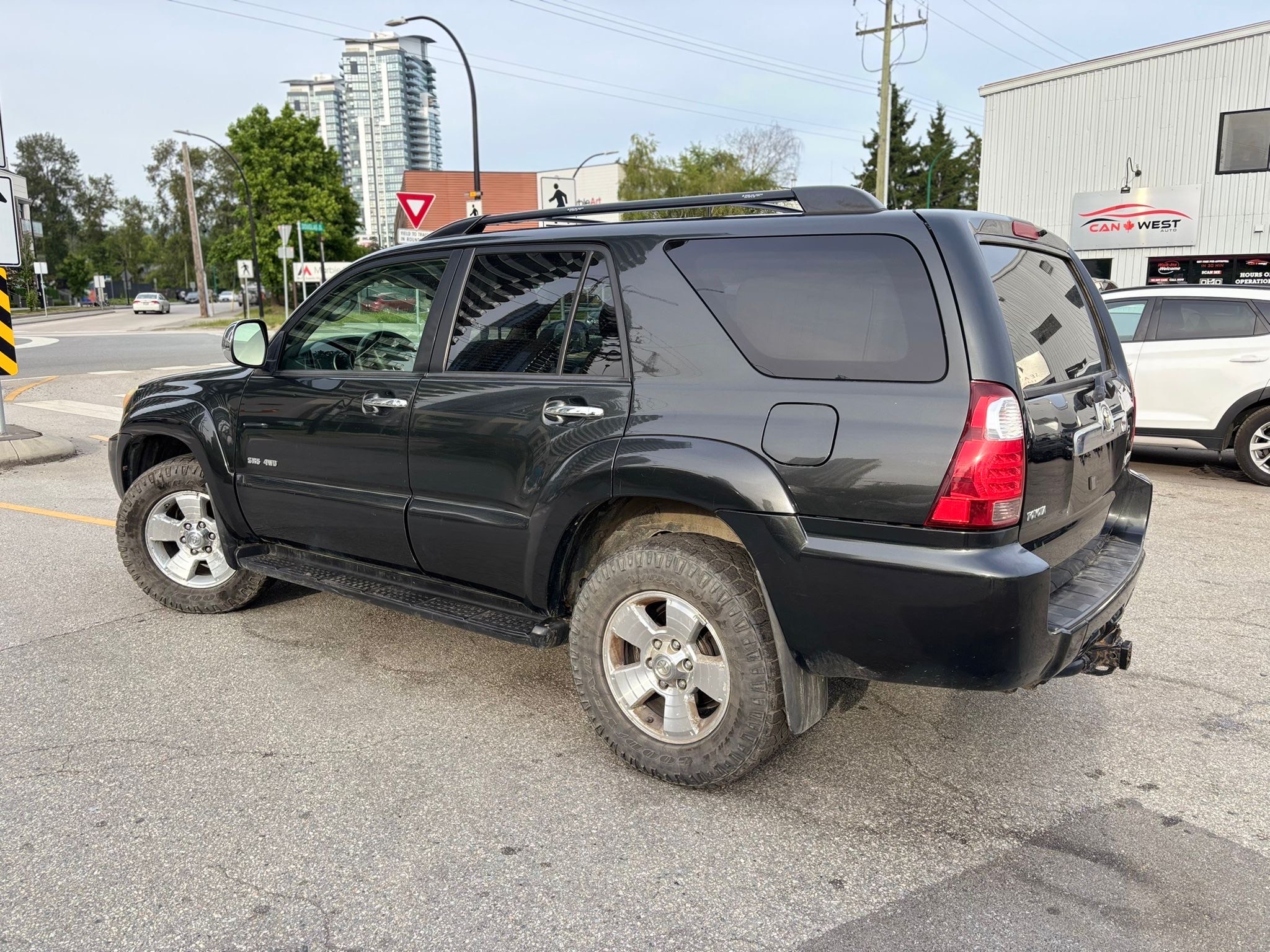 /canwestautoinc/2007-Toyota-4Runner-3304684659281236.jpg