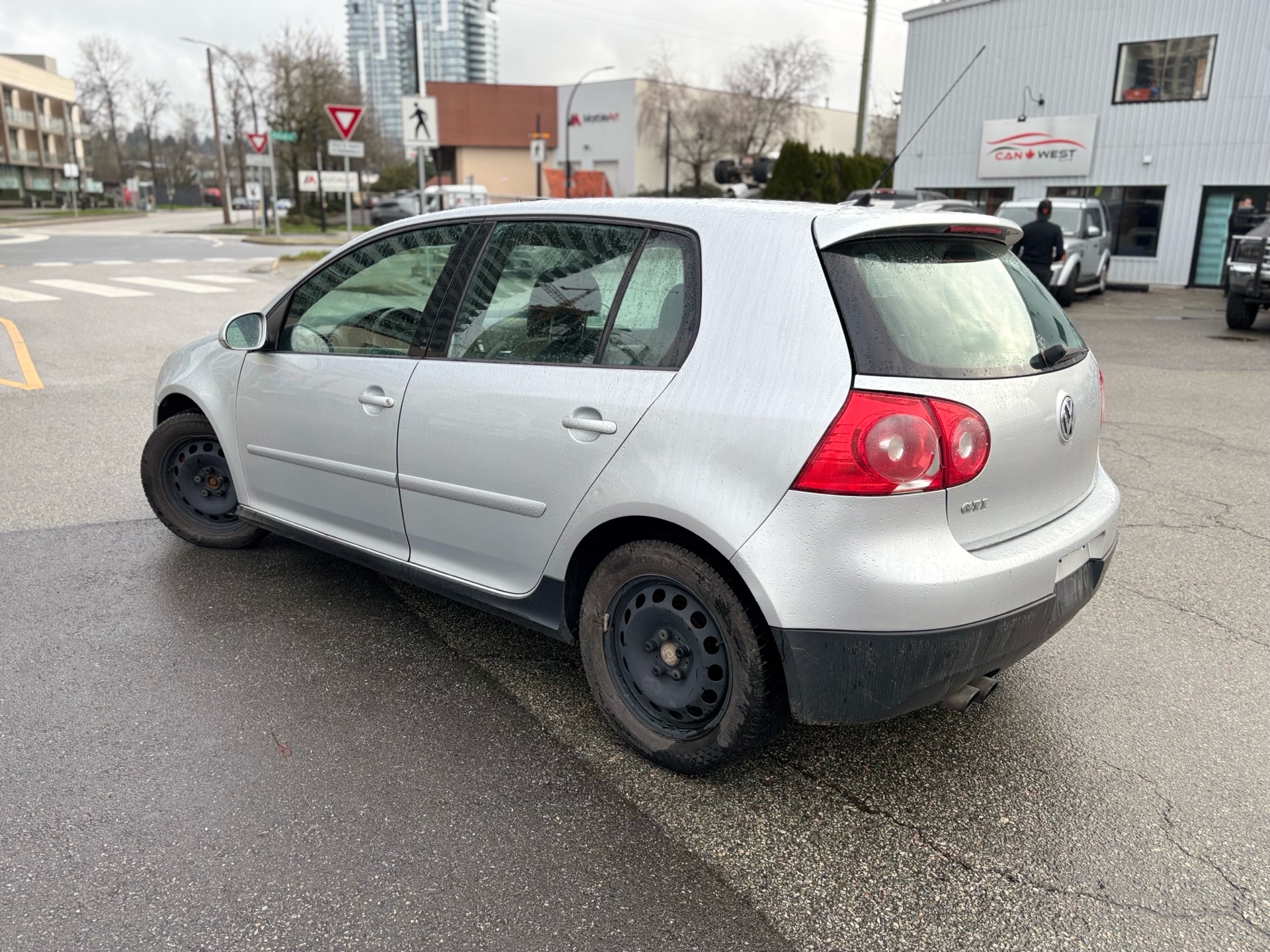 /canwestautoinc/2007-Volkswagen-GTI-4627798695621359.jpg