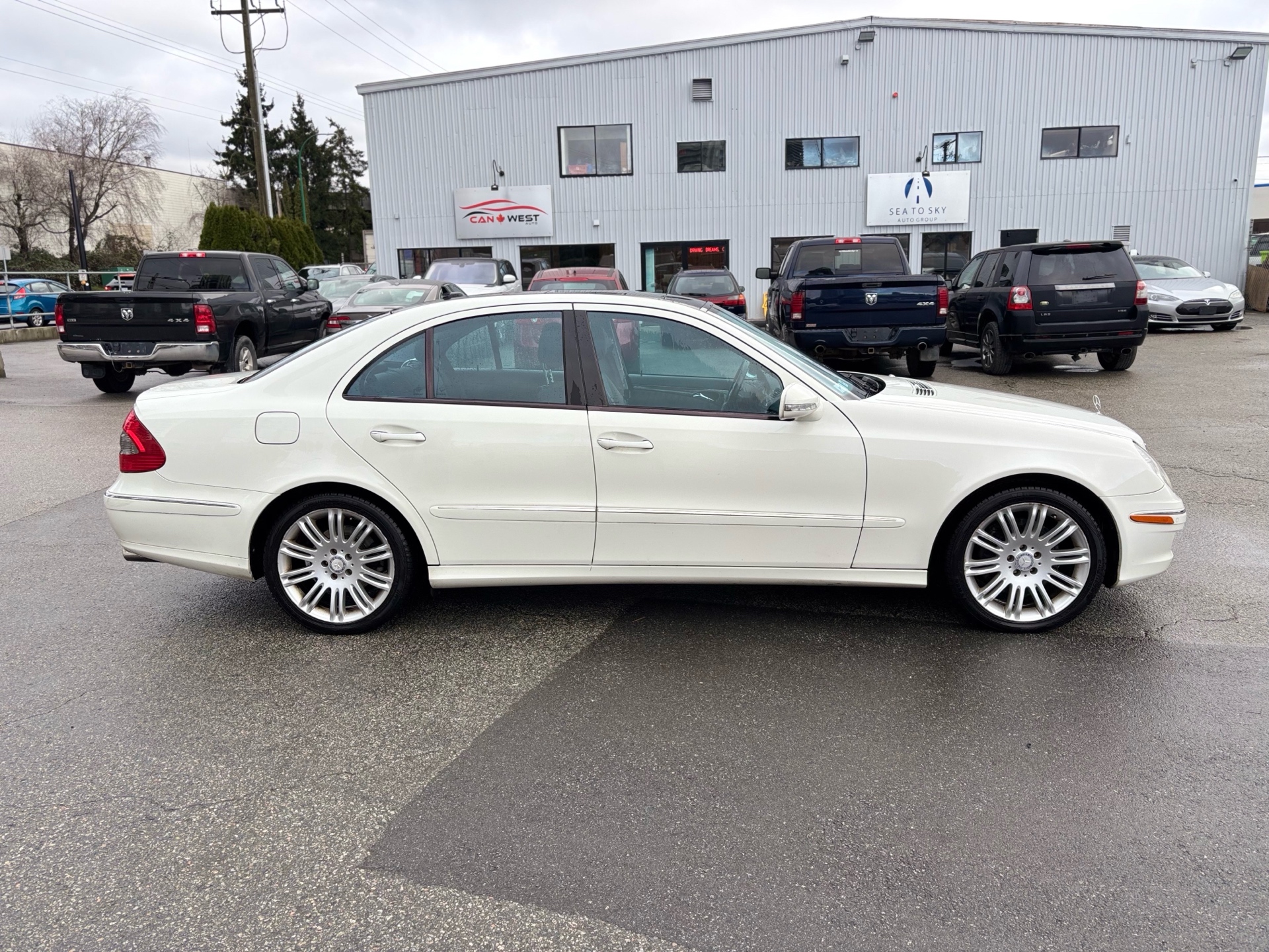 /canwestautoinc/2008-Mercedes-Benz-E-Class-12761833514783683.jpg