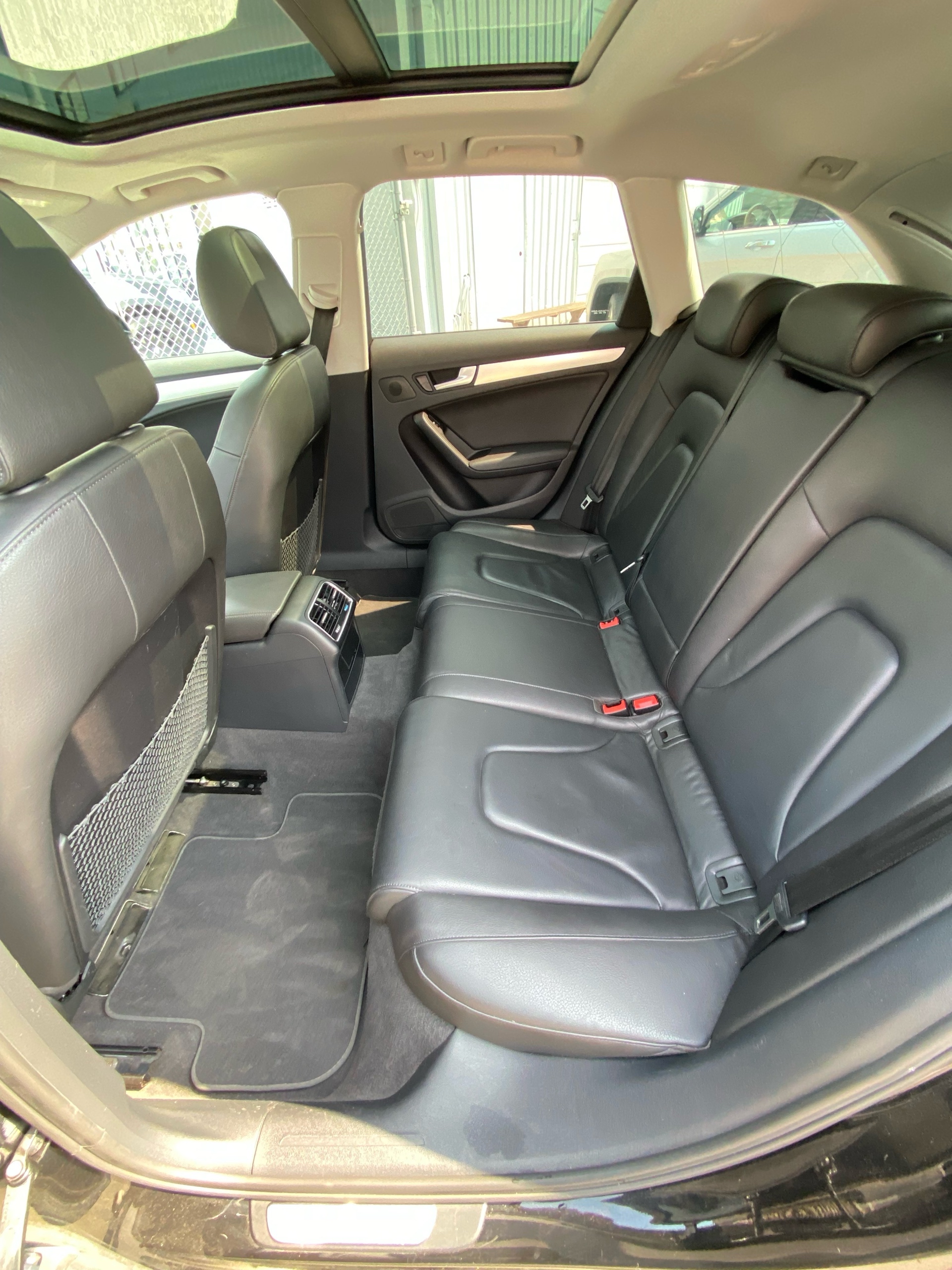 /canwestautoinc/2009-Audi-A4-9218021186467198.jpg