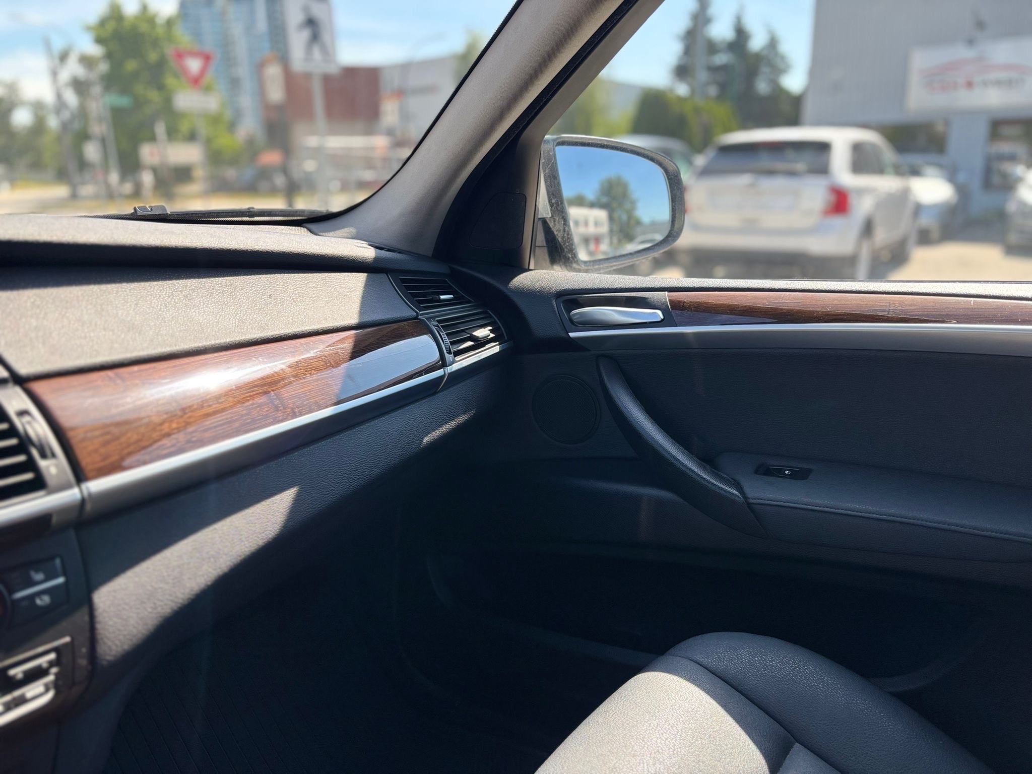 /canwestautoinc/2009-BMW-X5-11464776370258623.jpg