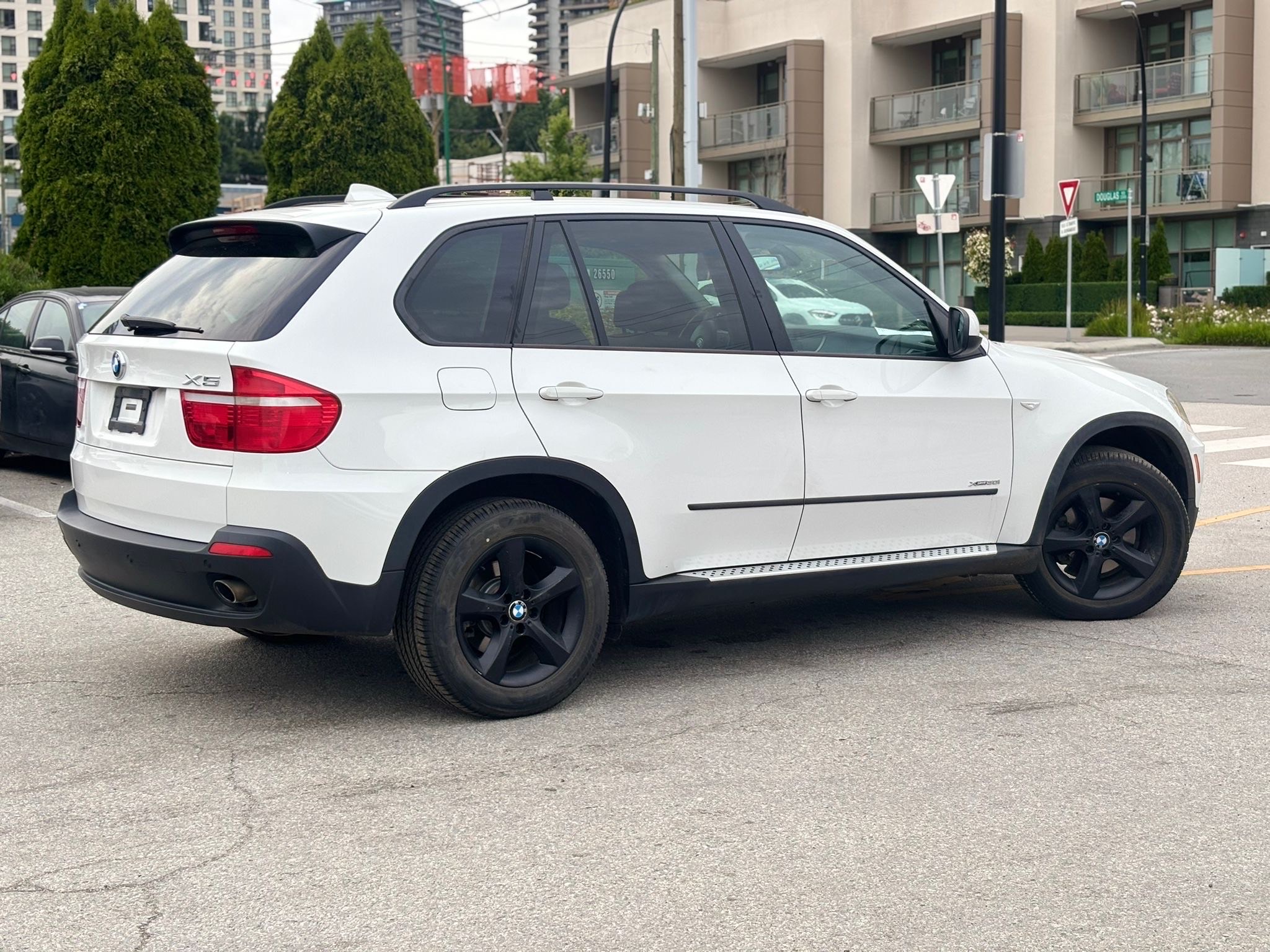 /canwestautoinc/2009-BMW-X5-2348260641910711.jpg