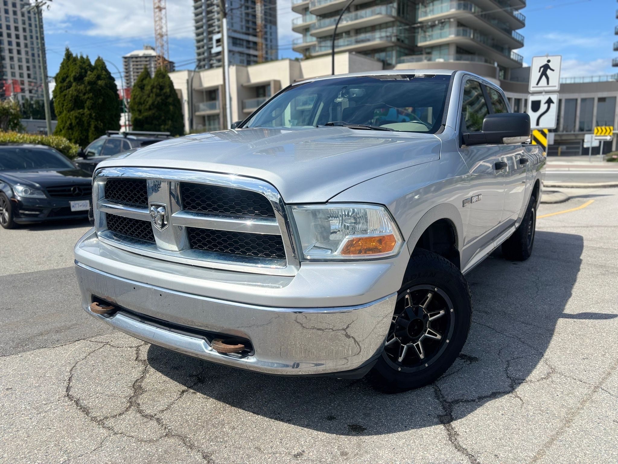 /canwestautoinc/2009-Dodge-Ram1500-6438466698530856.jpg