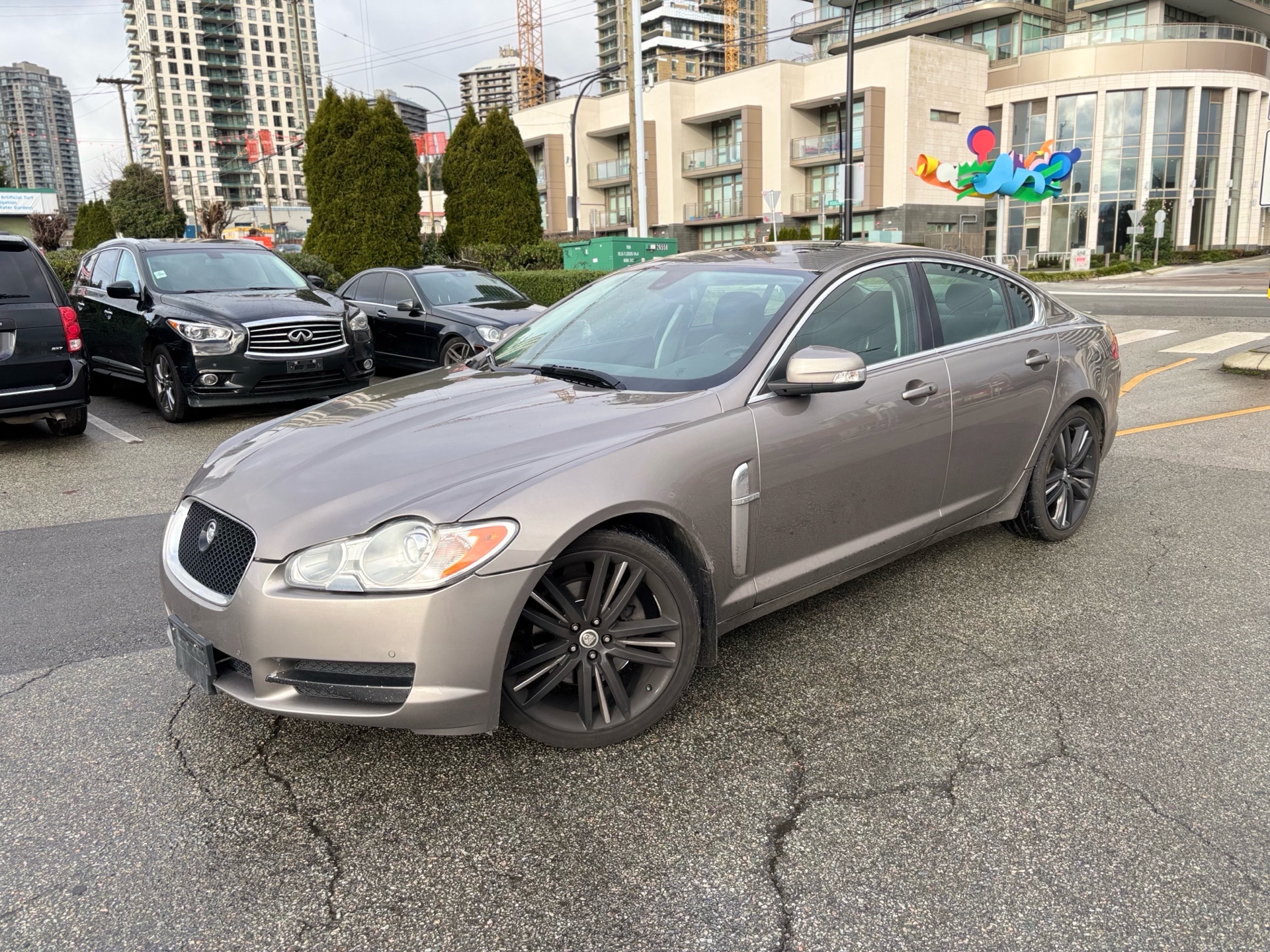 /canwestautoinc/2009-Jaguar-XF-521332789637236.jpg