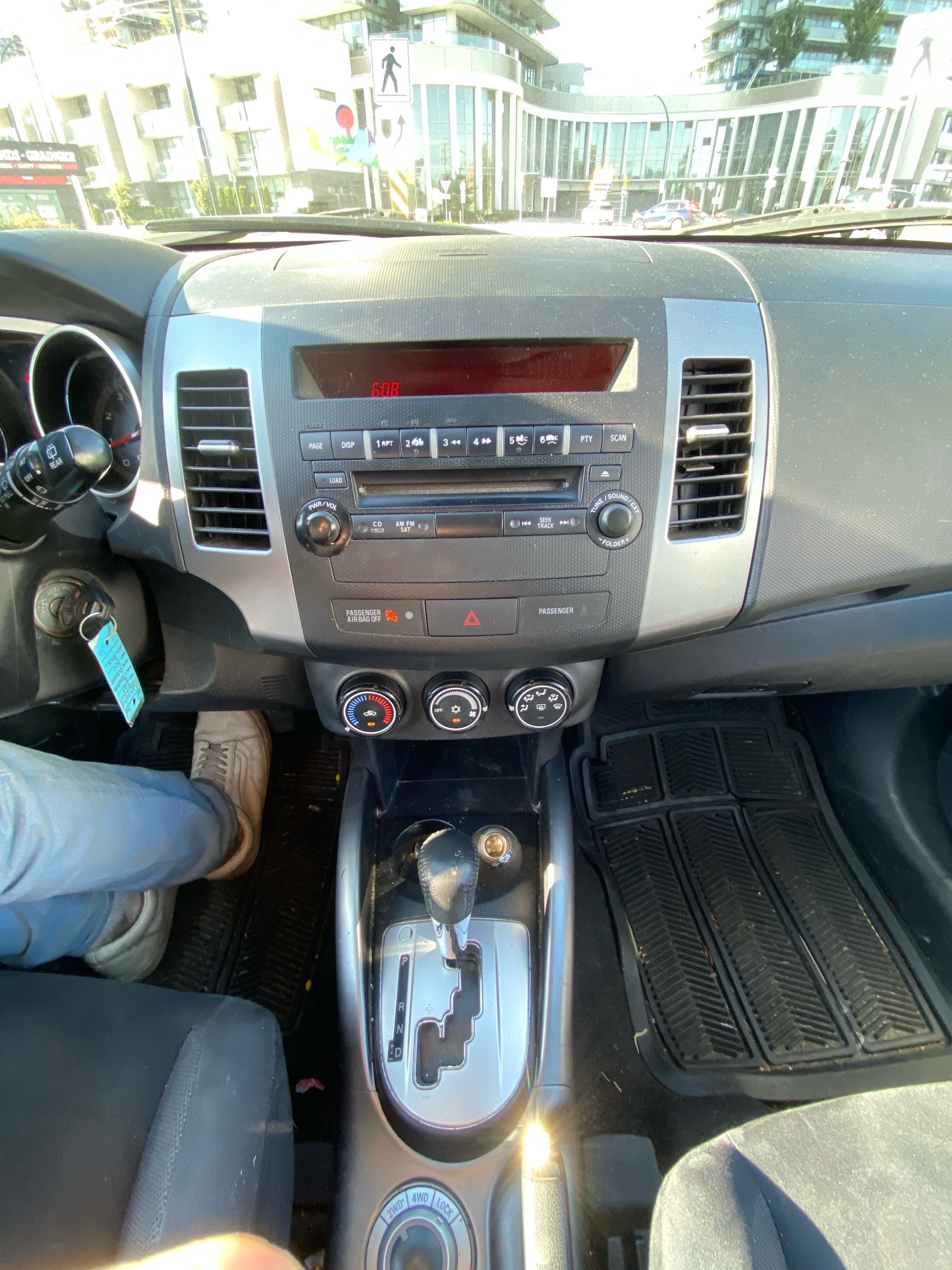 /canwestautoinc/2009-Mitsubishi-Outlander-4033548514607821.jpg