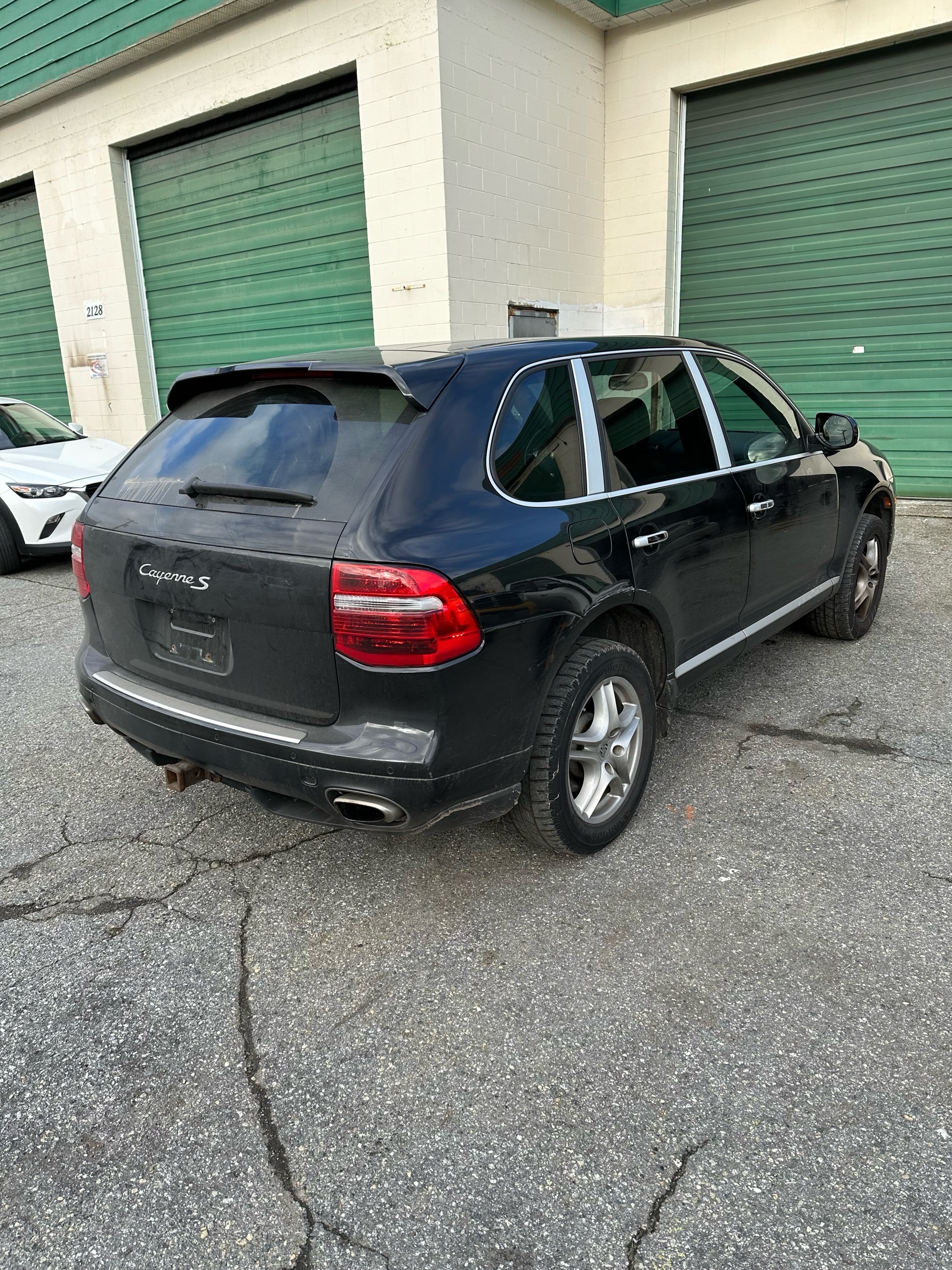 /canwestautoinc/2009-Porsche-Cayenne-5895430255688738.jpg