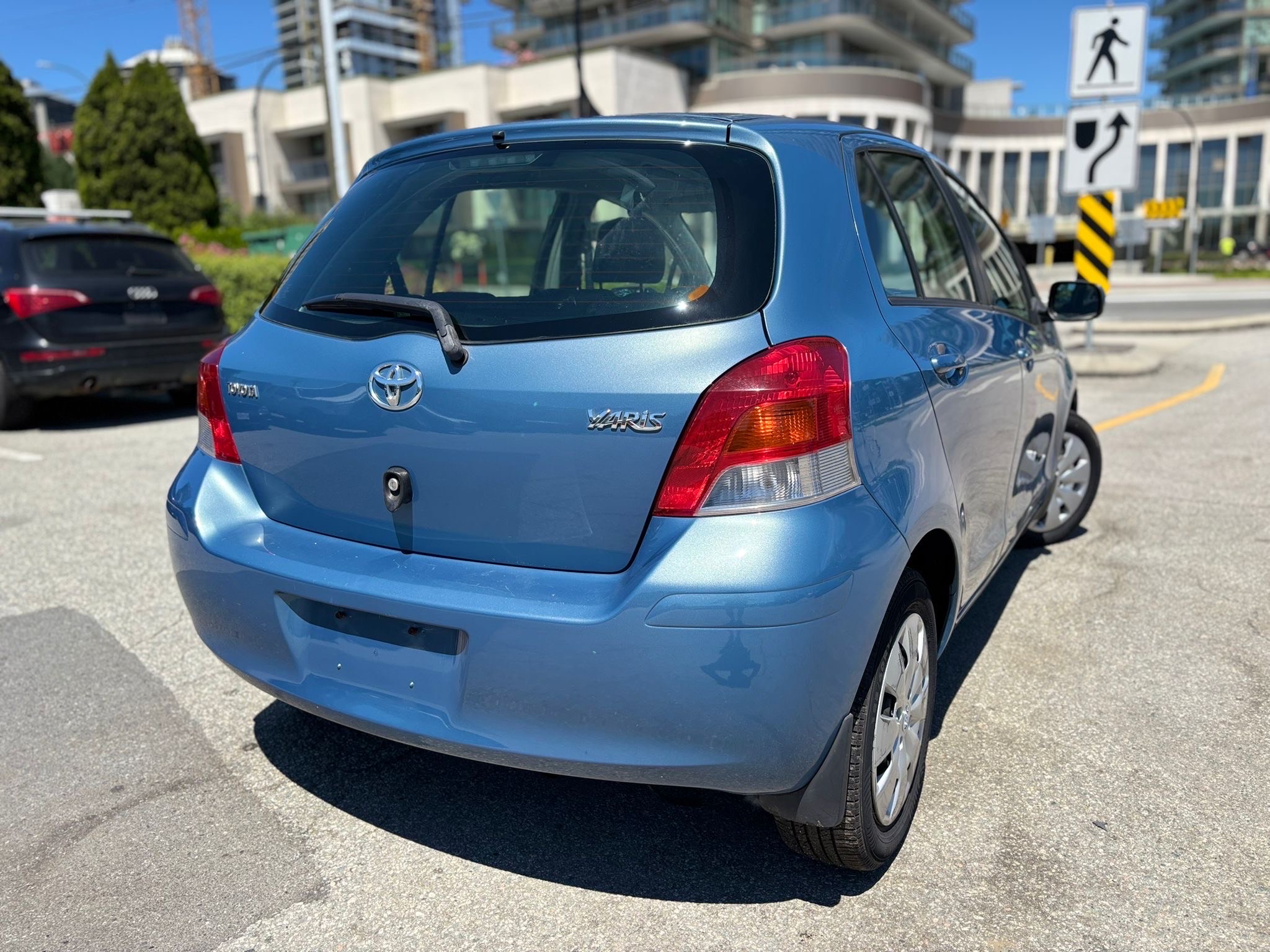 /canwestautoinc/2009-Toyota-Yaris-1753753247198362.jpg