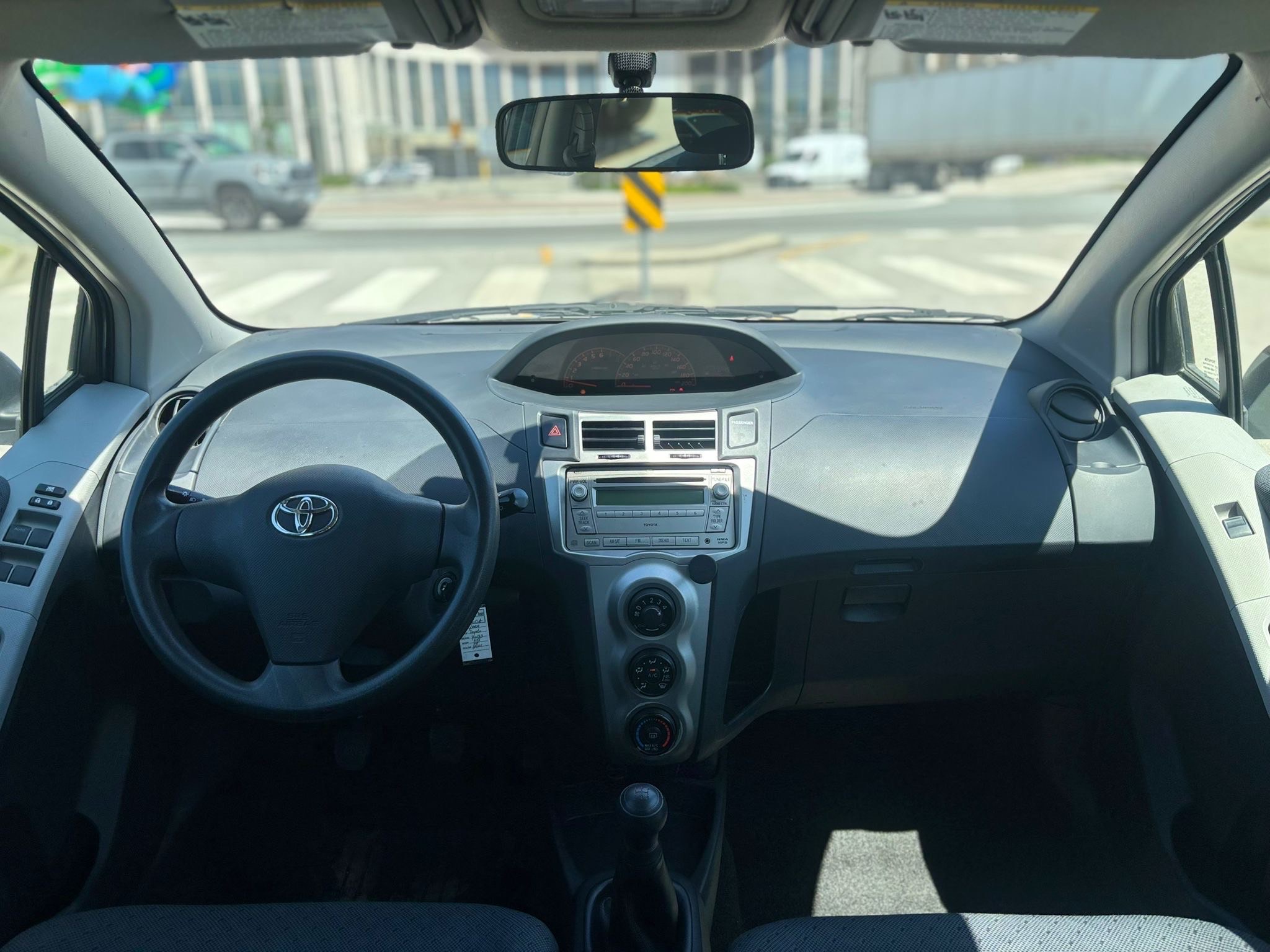 /canwestautoinc/2009-Toyota-Yaris-4040080600168412.jpg