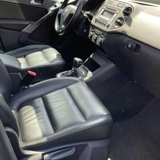 /canwestautoinc/2009-Volkswagen-Tiguan-1152543456642543.jpg