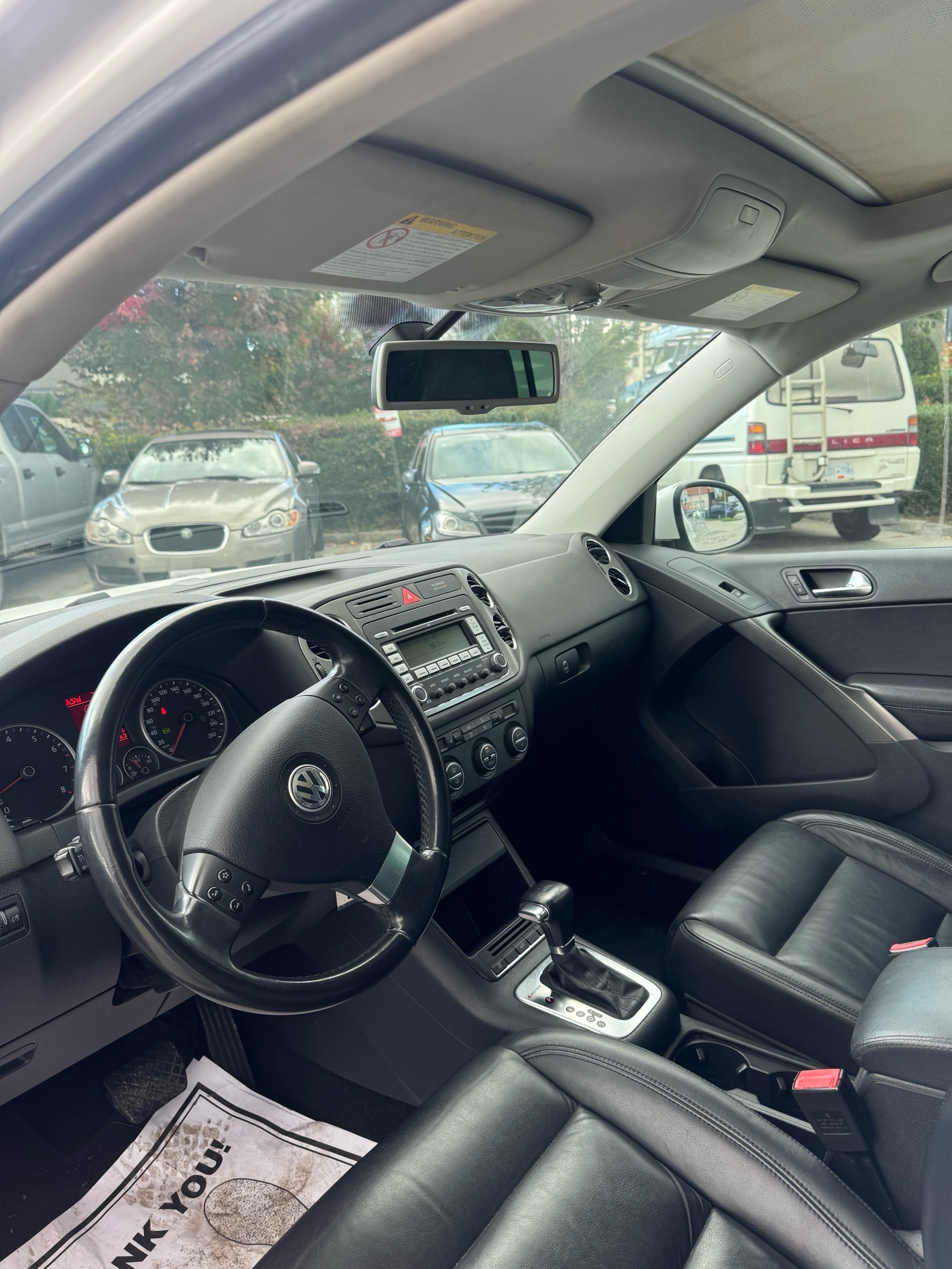 /canwestautoinc/2009-Volkswagen-Tiguan-31283917270023465.jpg