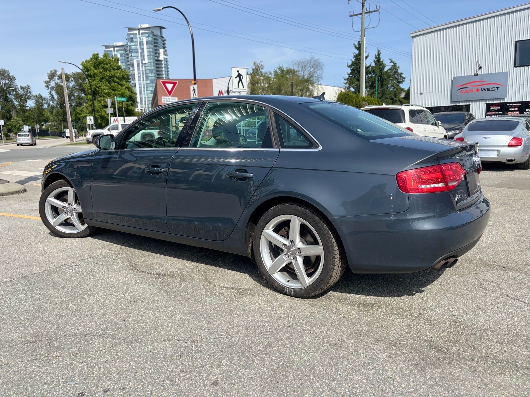 /canwestautoinc/2010-Audi-A4-5469501620371389.jpg