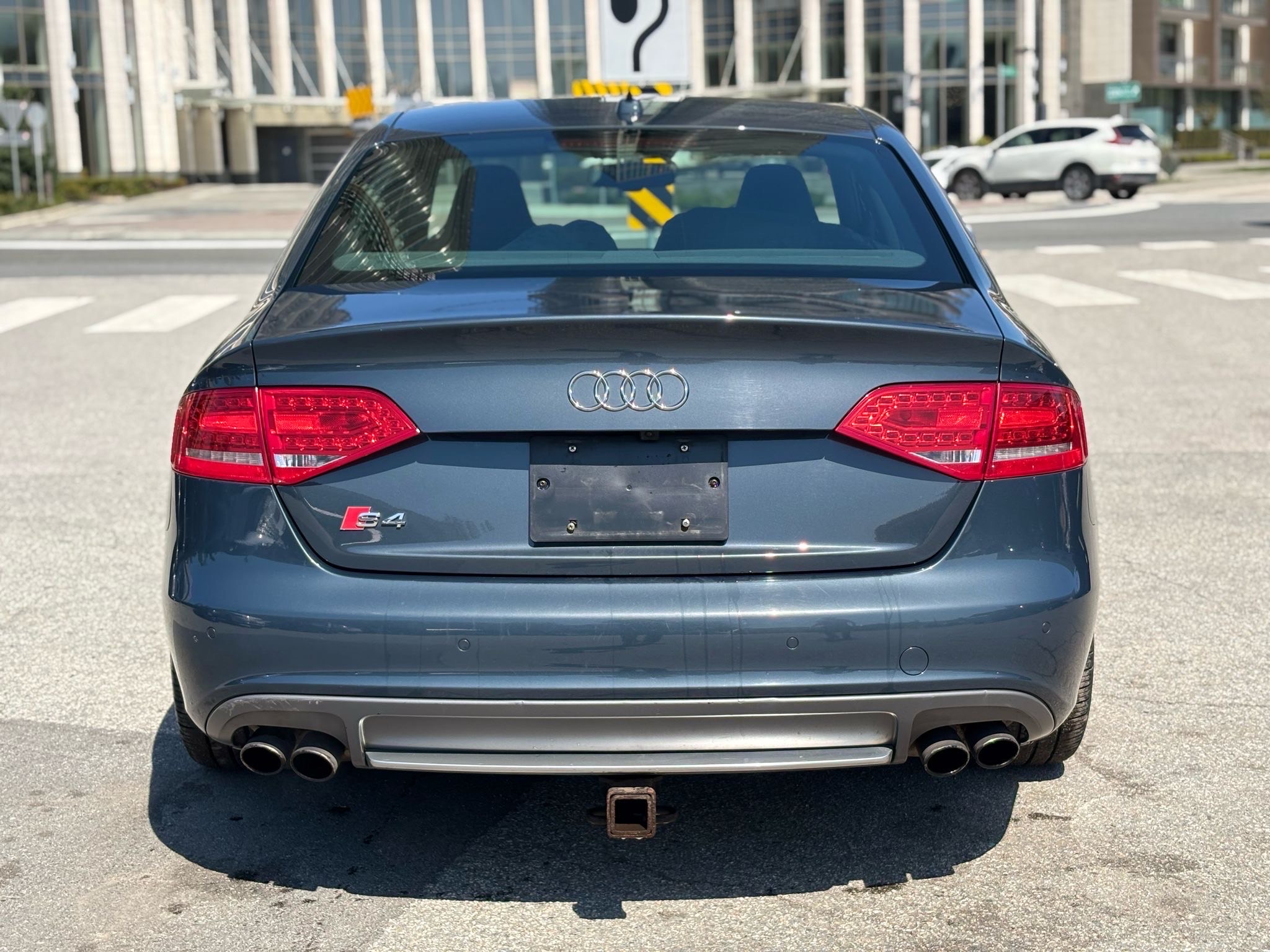 /canwestautoinc/2010-Audi-S4-1357126652734193.jpg