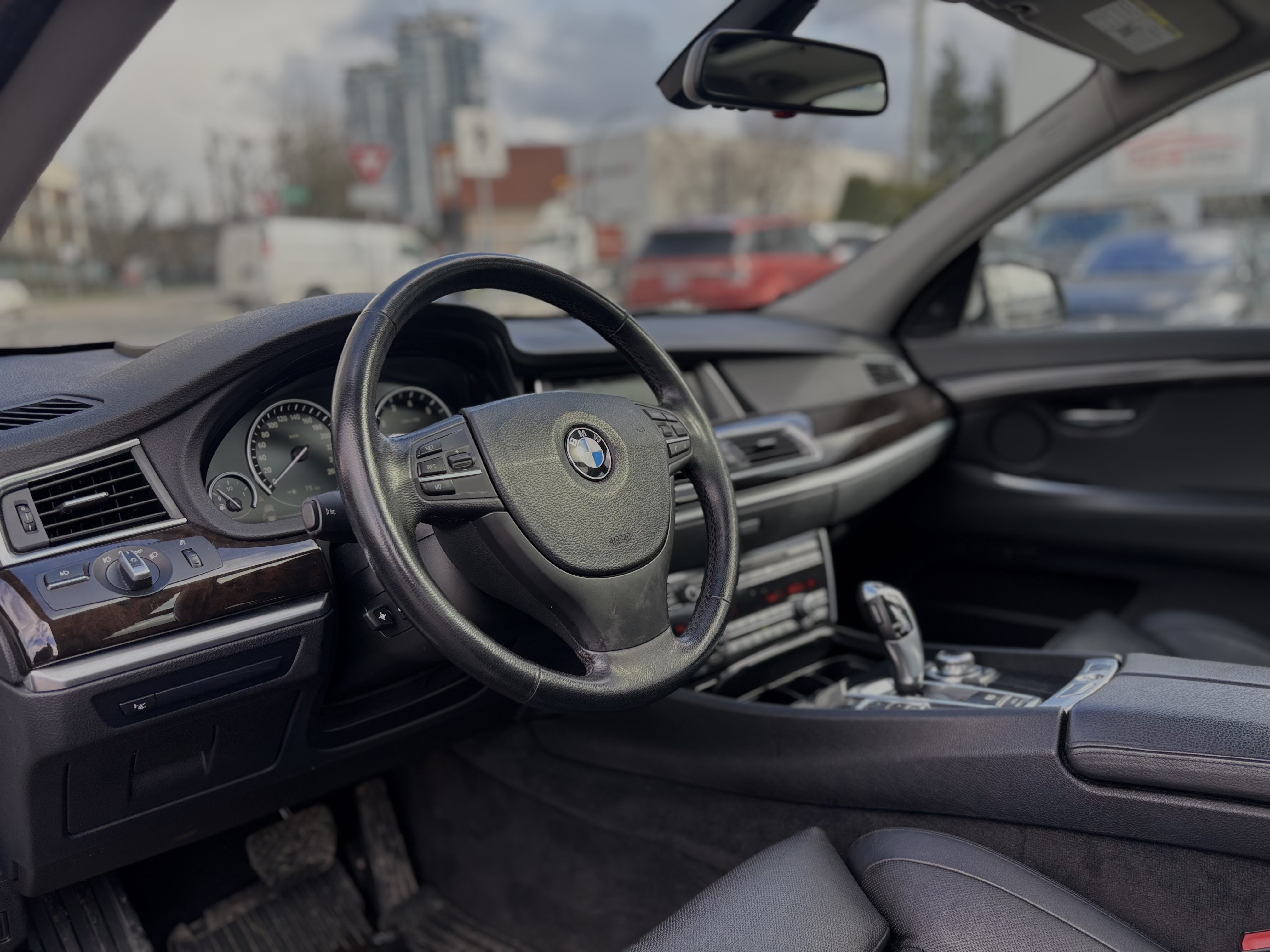 /canwestautoinc/2010-BMW-5Series-7550860091948821.jpg
