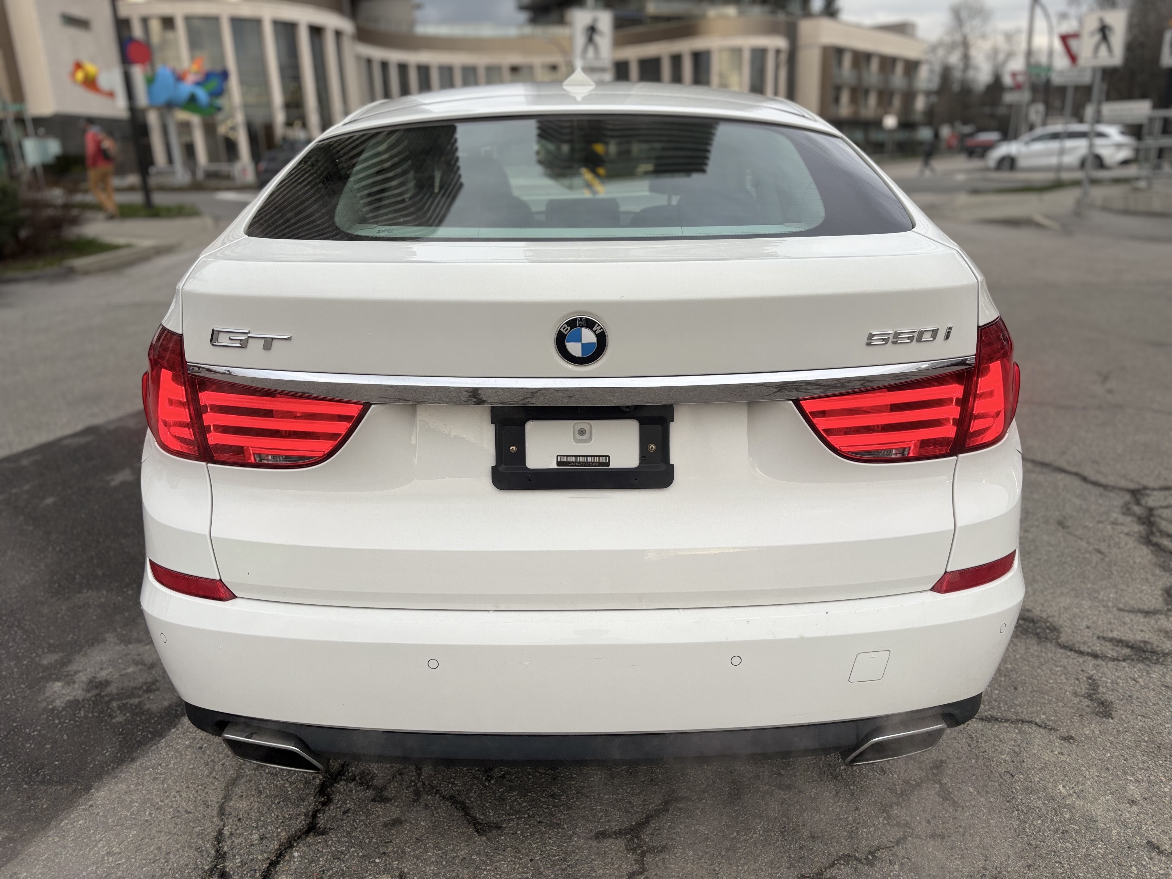 /canwestautoinc/2010-BMW-5Series-9404534298162288.jpg