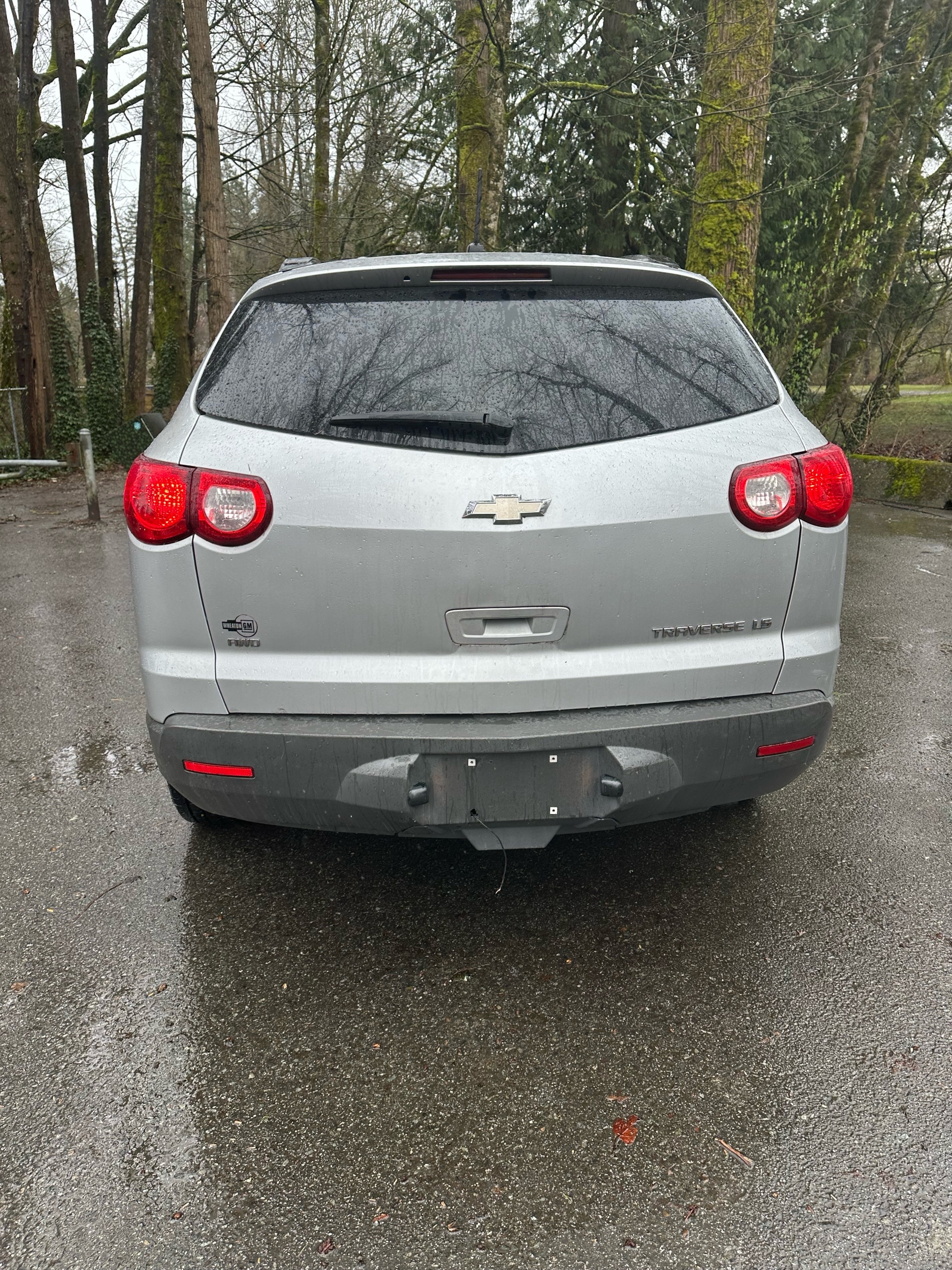 /canwestautoinc/2010-Chevrolet-Traverse-2404949913803931.jpg