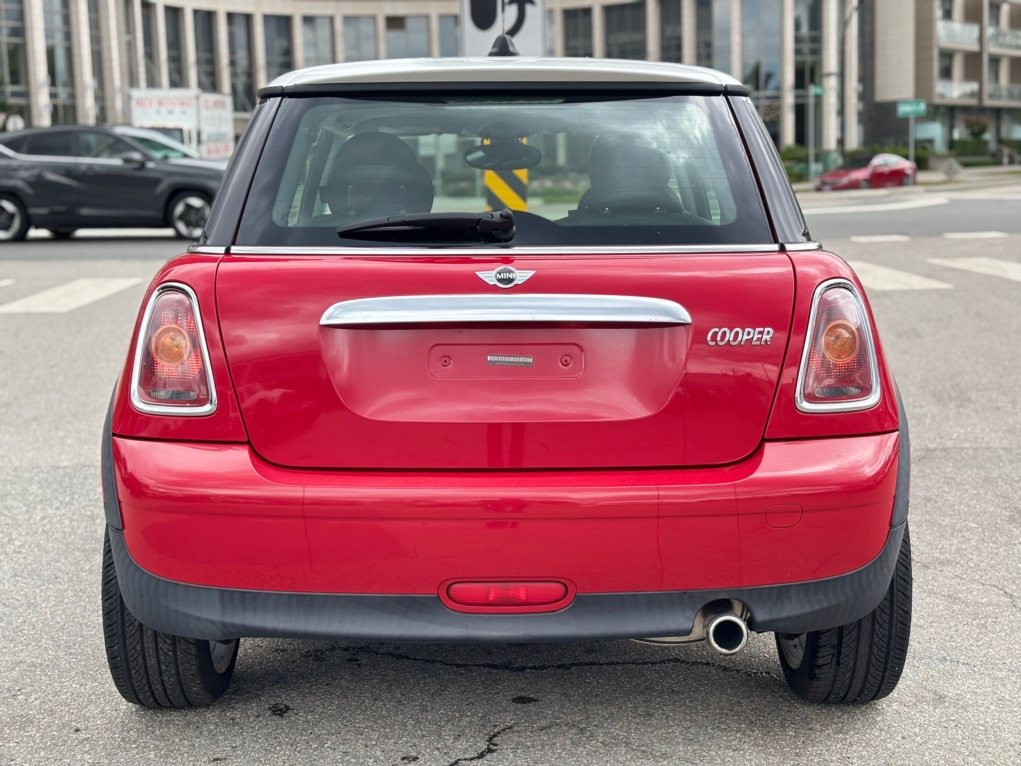 /canwestautoinc/2010-MINI-CooperHardtop-7137123365048734.jpg