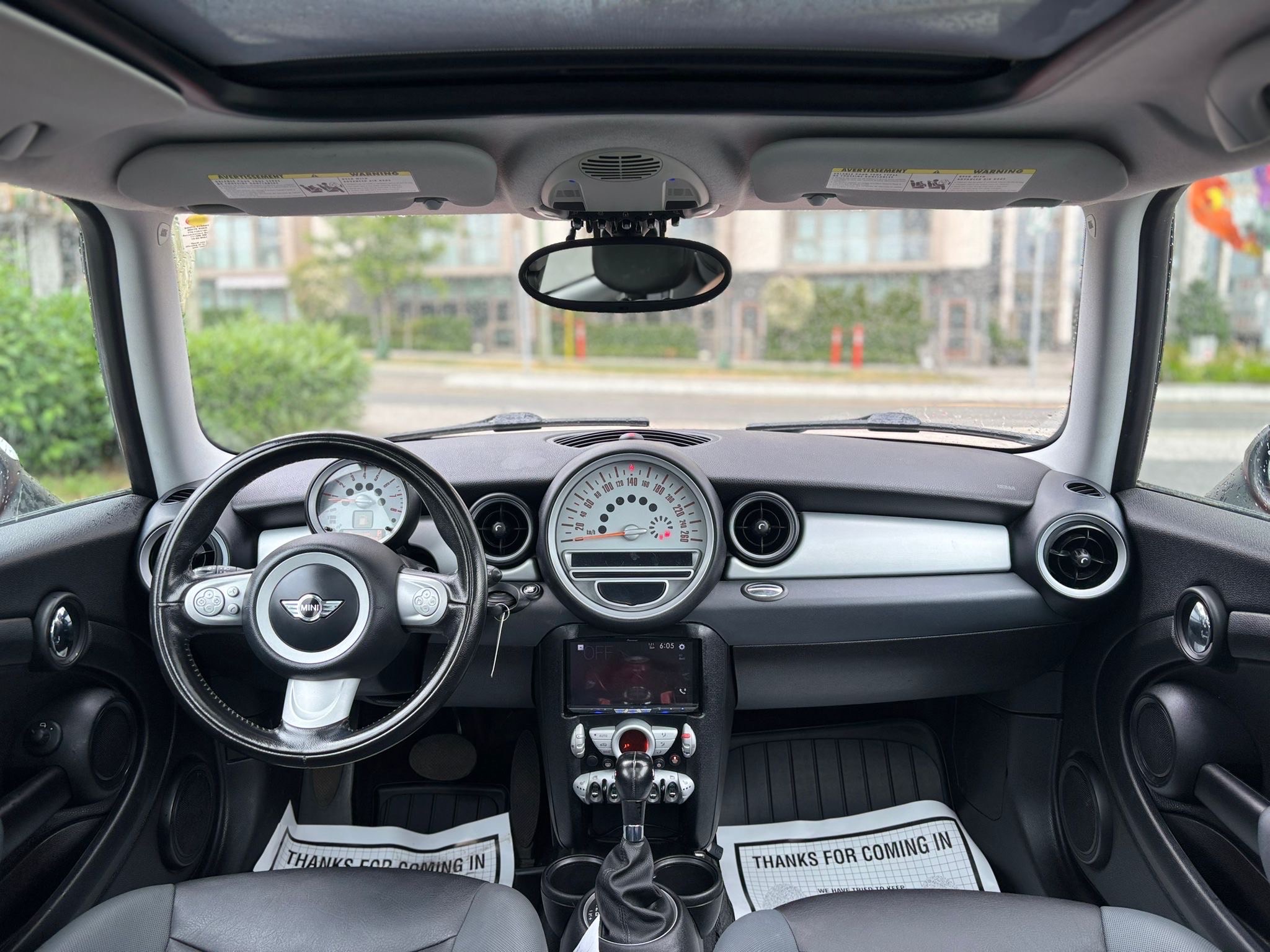 /canwestautoinc/2010-MINI-CooperHardtop-8161016736724427.jpg